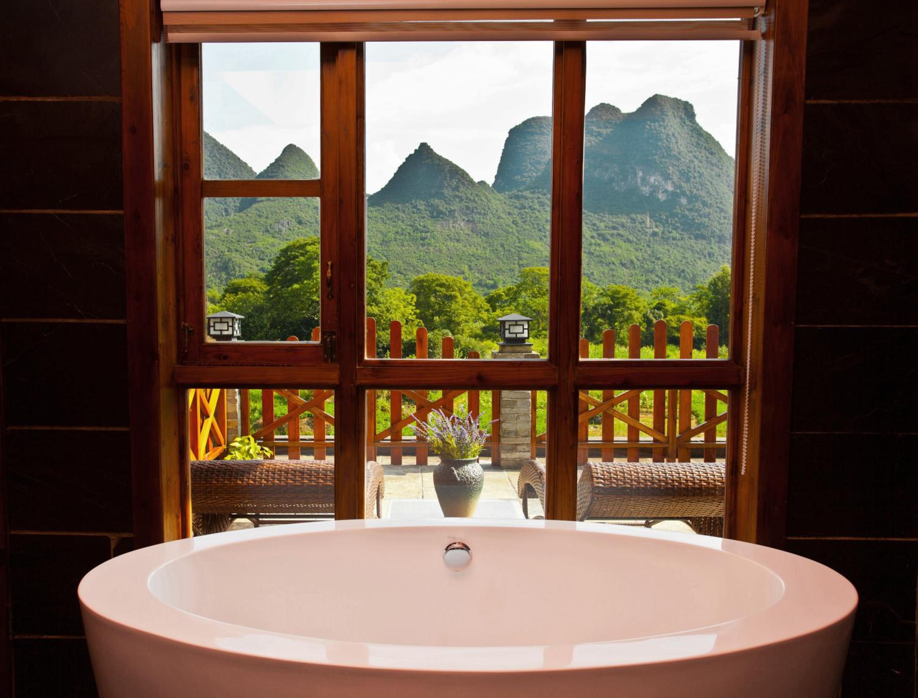 Yangshuo Coco Garden Hotel