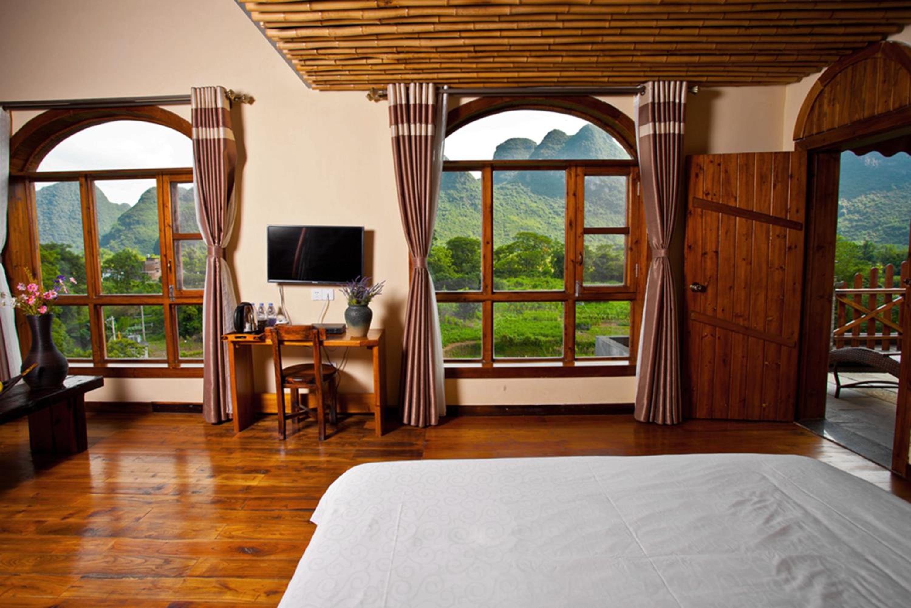 Yangshuo Coco Garden Hotel
