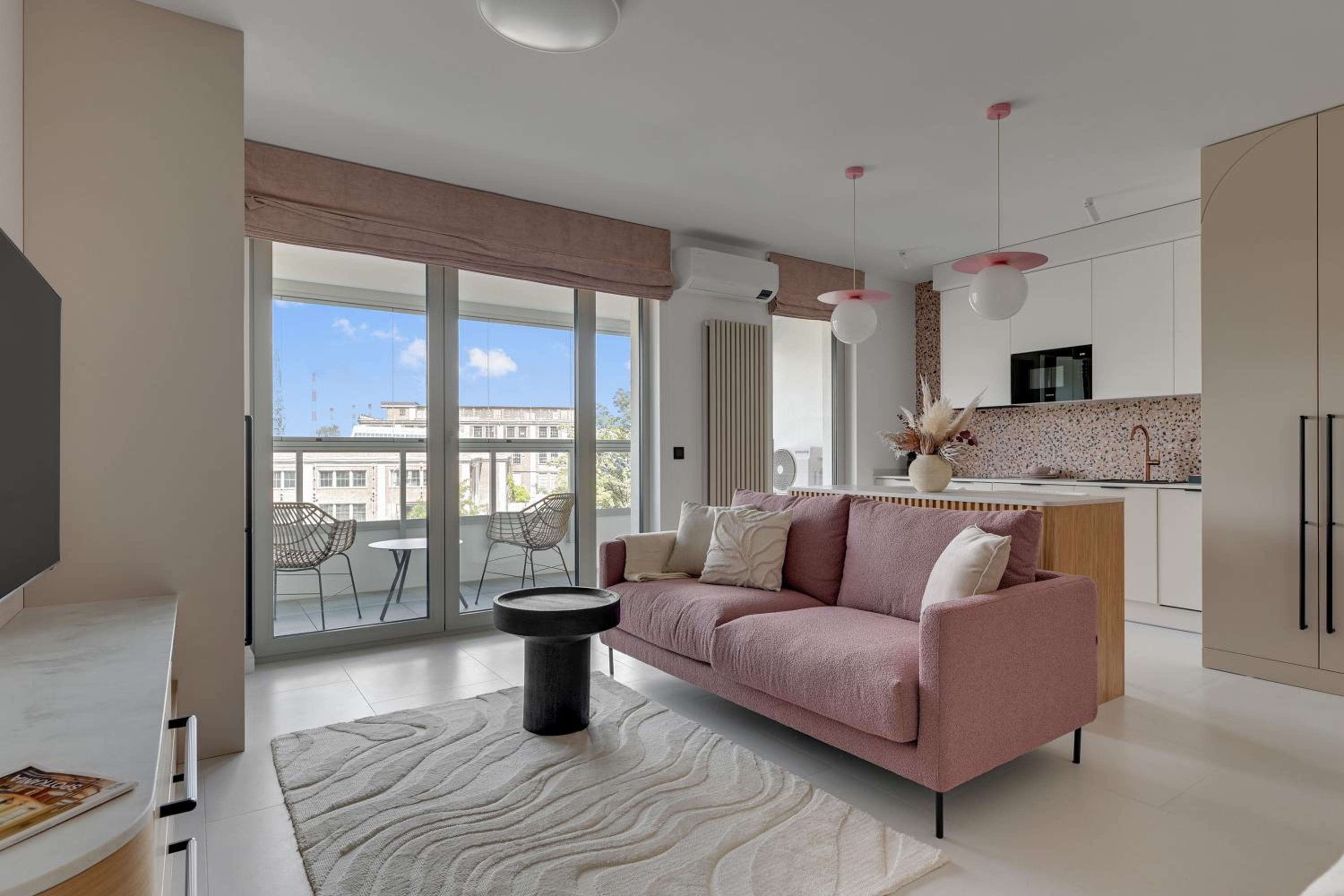 Żurawie - Food Hall, Parking & Stocznia by Downtown Apartments