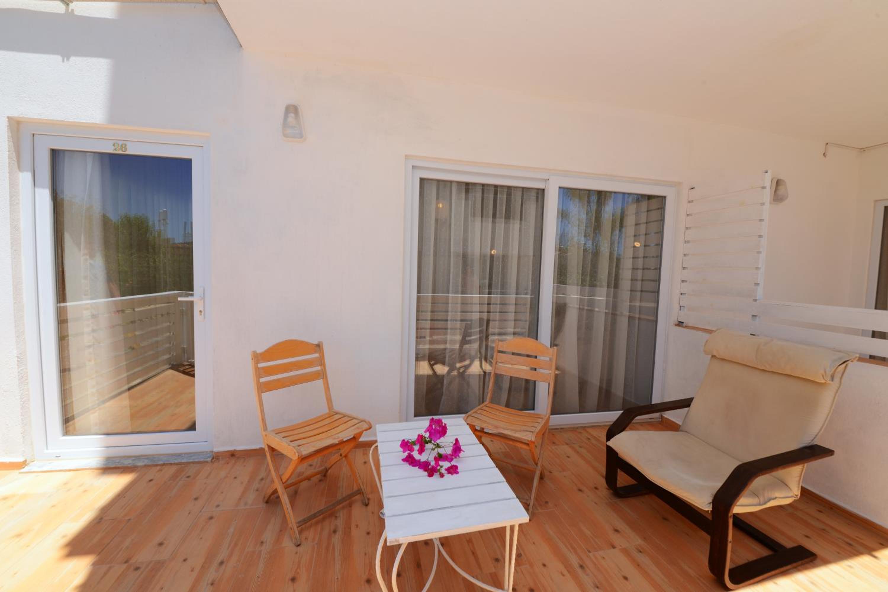 Neruda Otel - Image 5