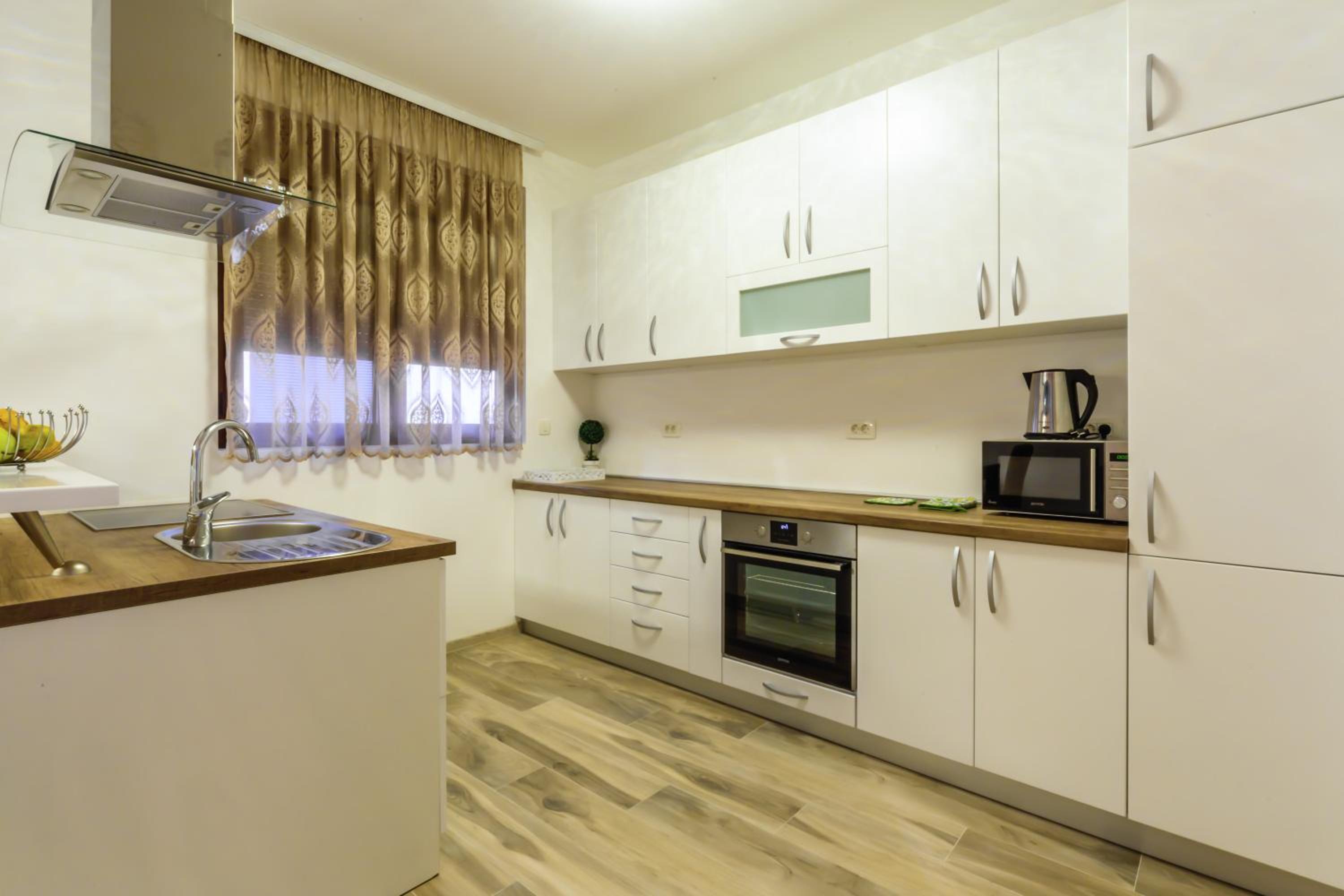 Opium Mar Apartments