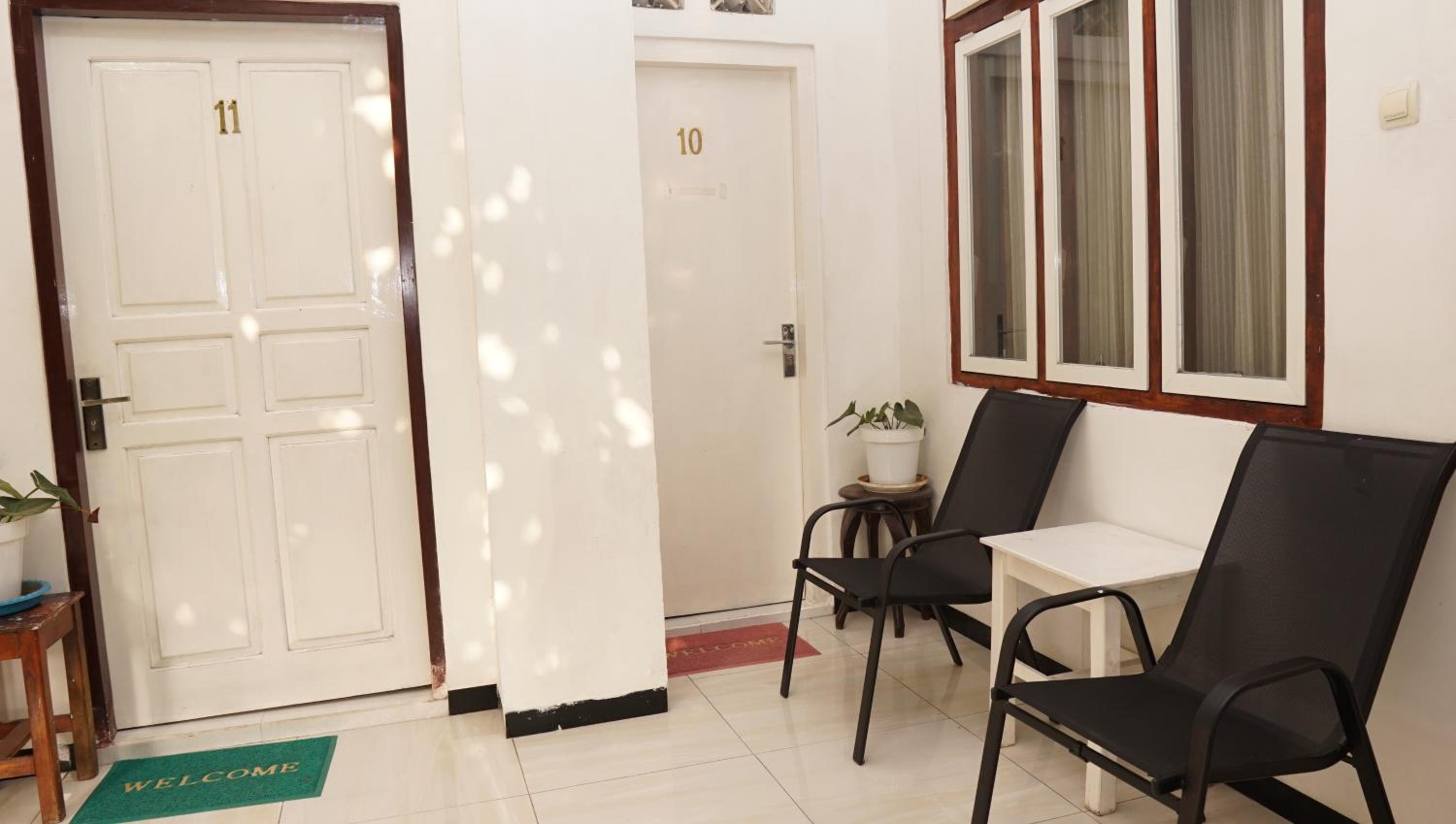 Jazz Room Kampung Inggris Syariah