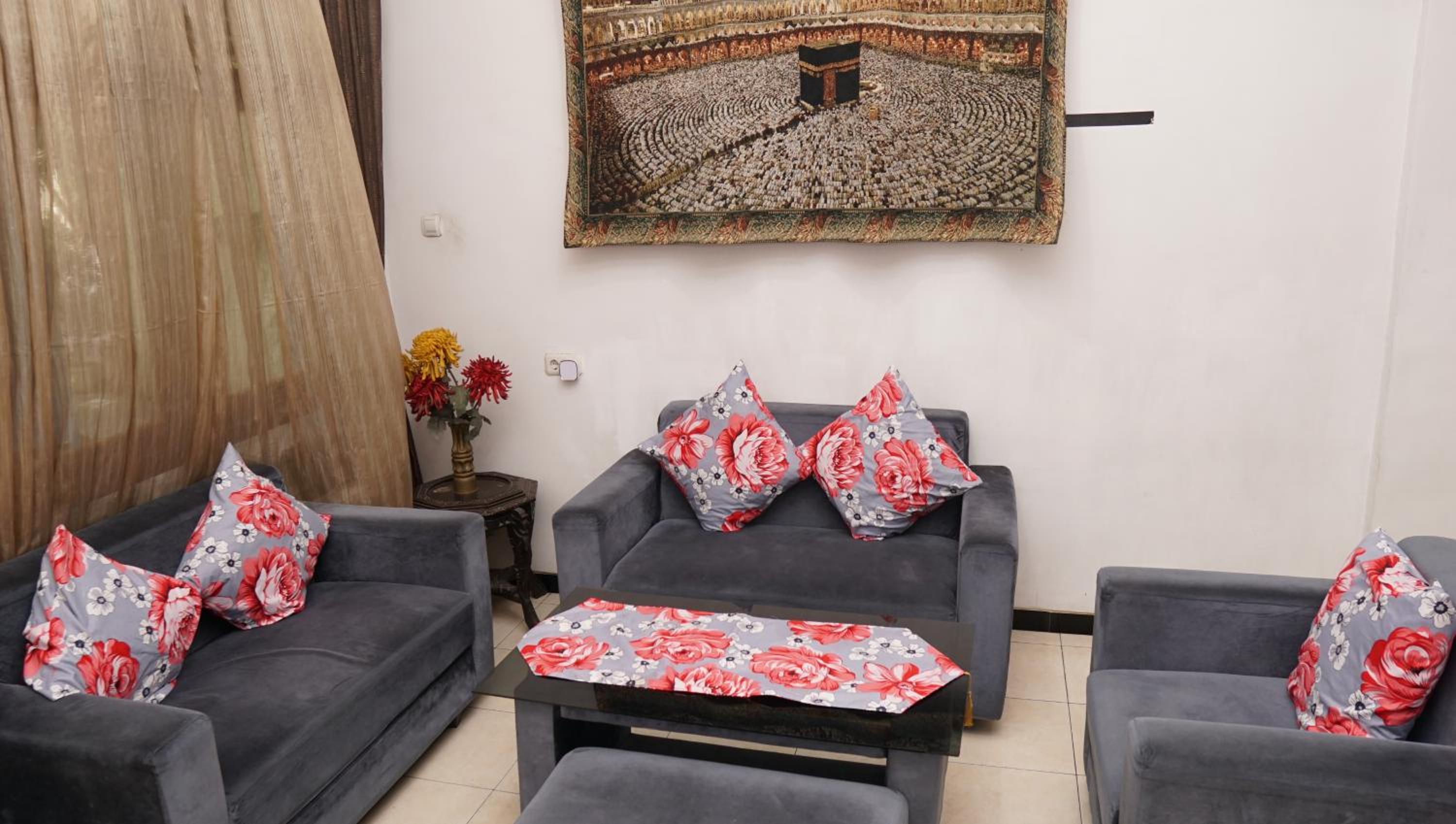 Jazz Room Kampung Inggris Syariah