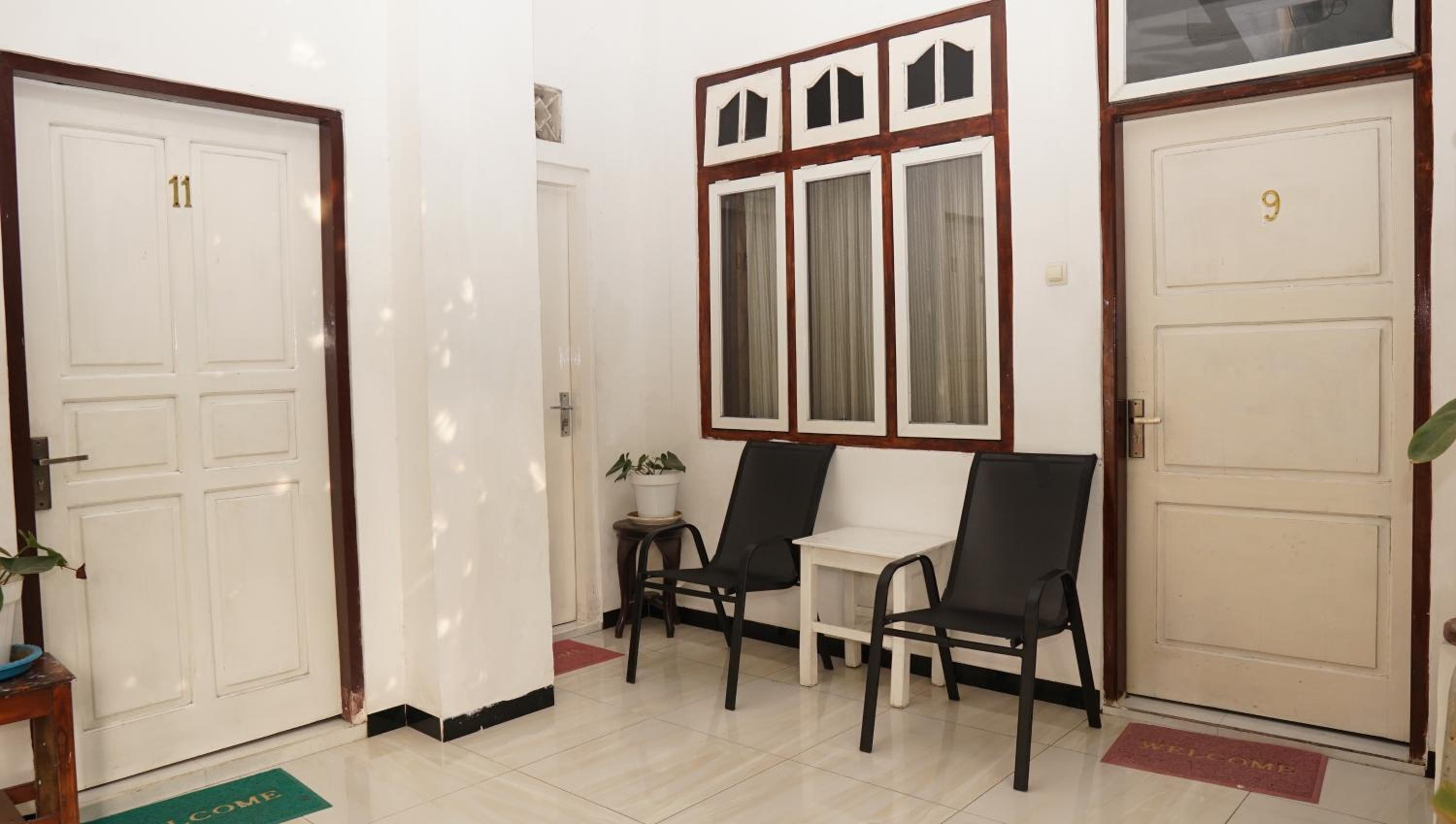 Jazz Room Kampung Inggris Syariah