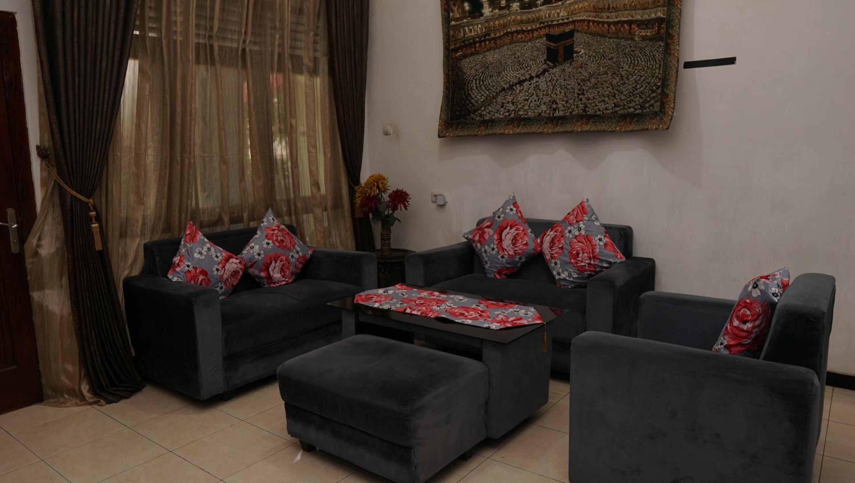 Jazz Room Kampung Inggris Syariah