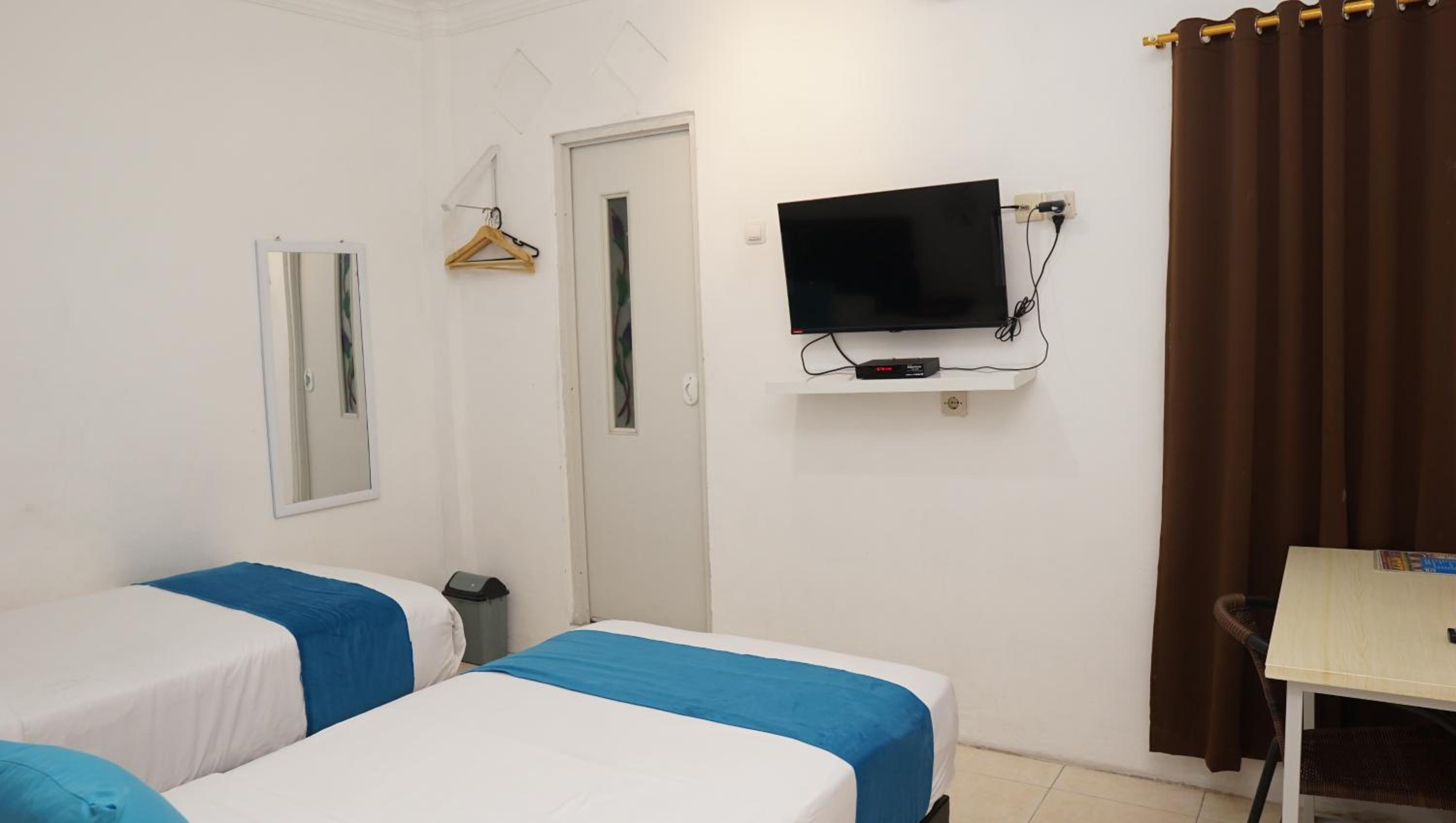 Jazz Room Kampung Inggris Syariah
