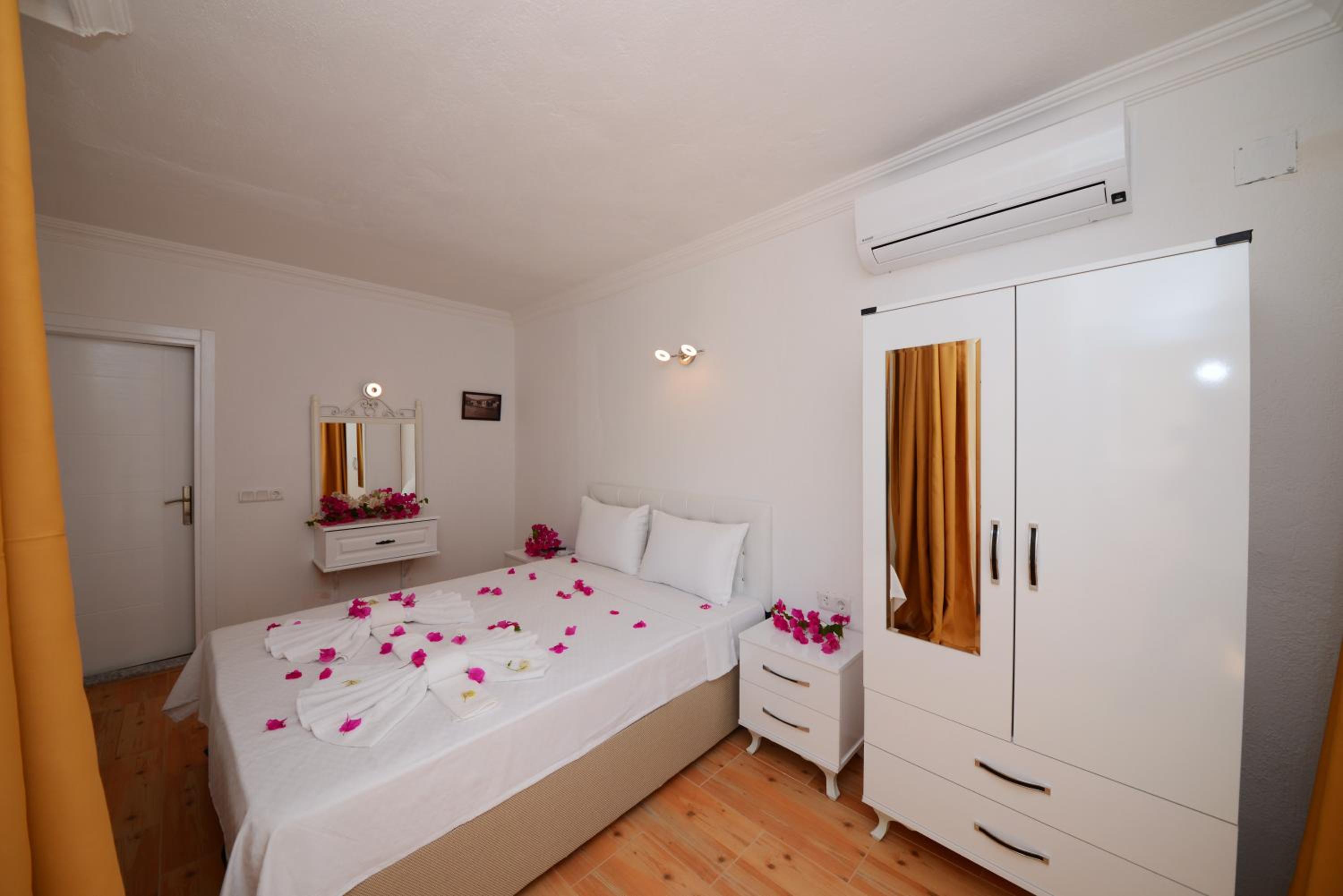 Neruda Otel - Image 9