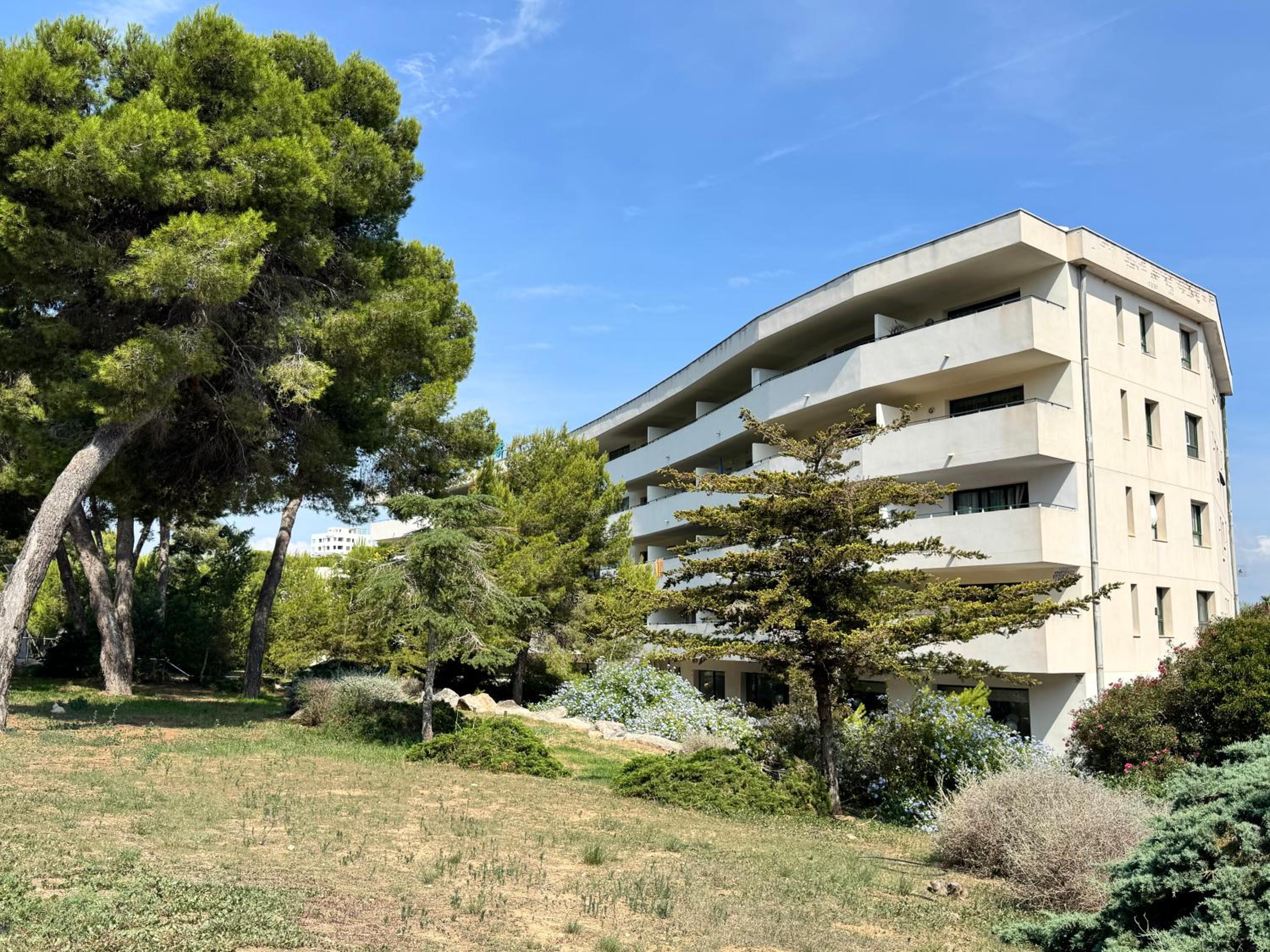 Sea View Apartment in Festival Village