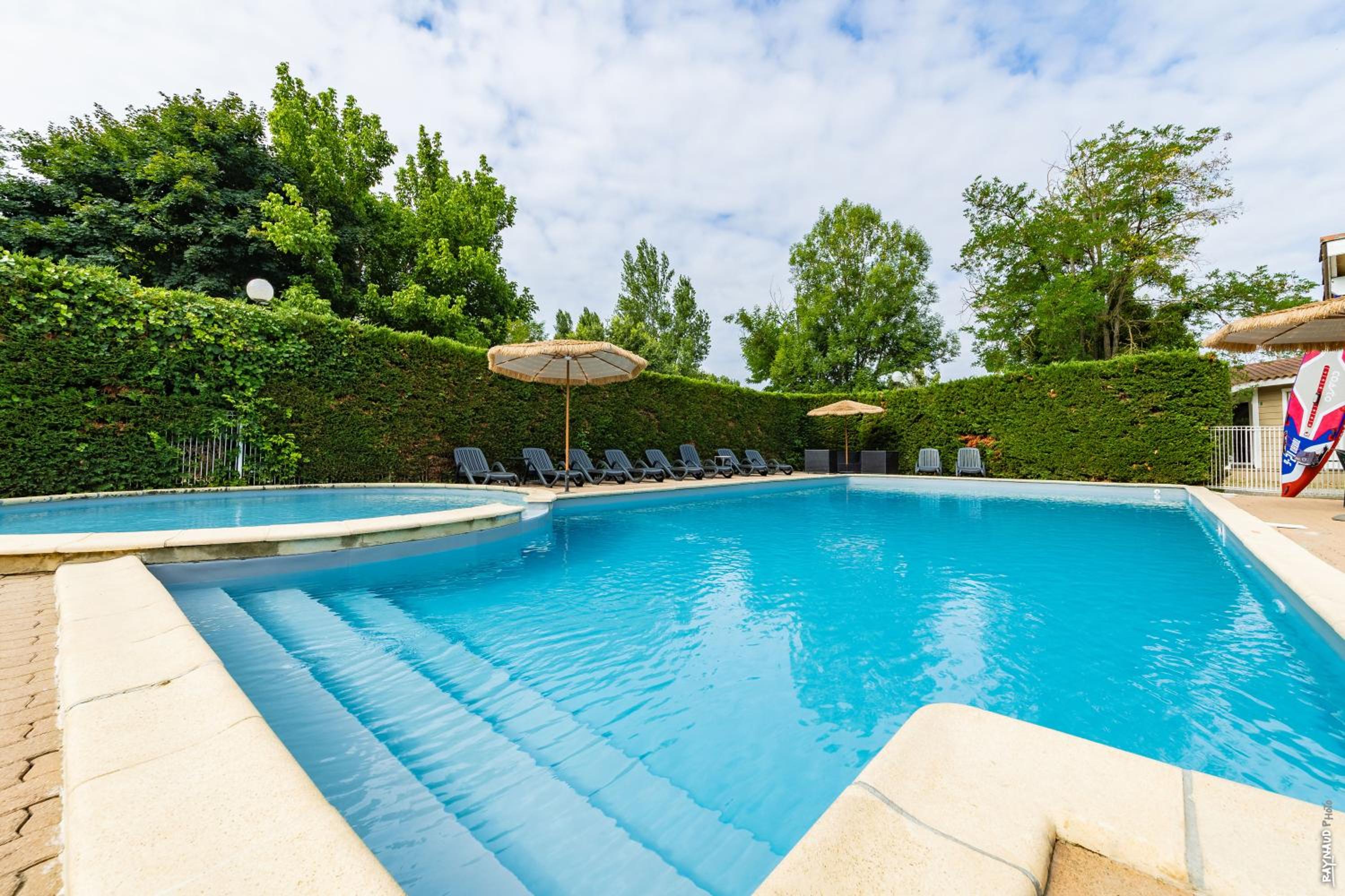 Le Cocon du Cèdre - Piscine - Terrasse