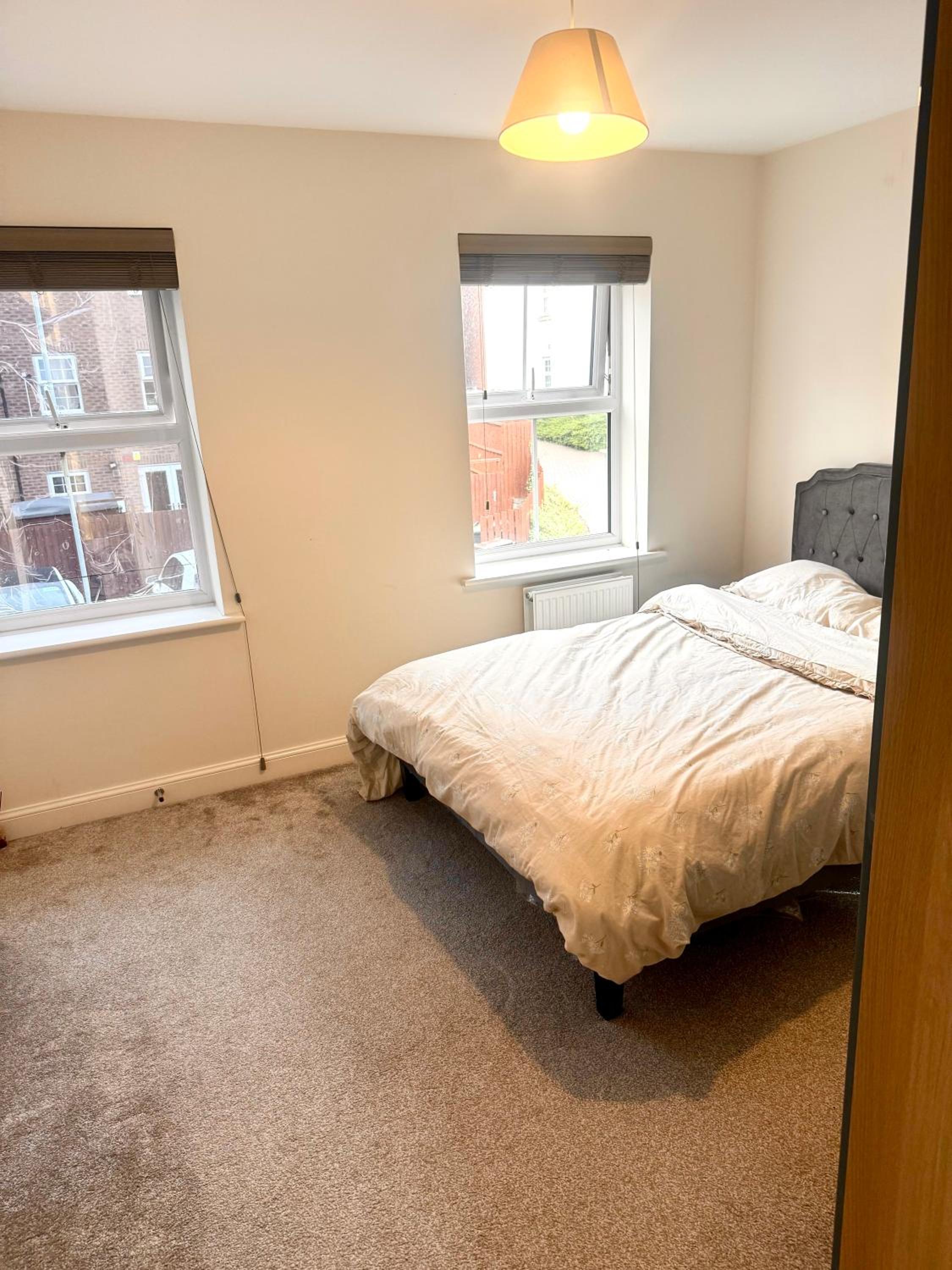 Quiet and Comfortable Double guest room