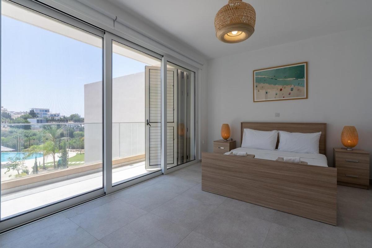 Modern Poolside villa at Paphos