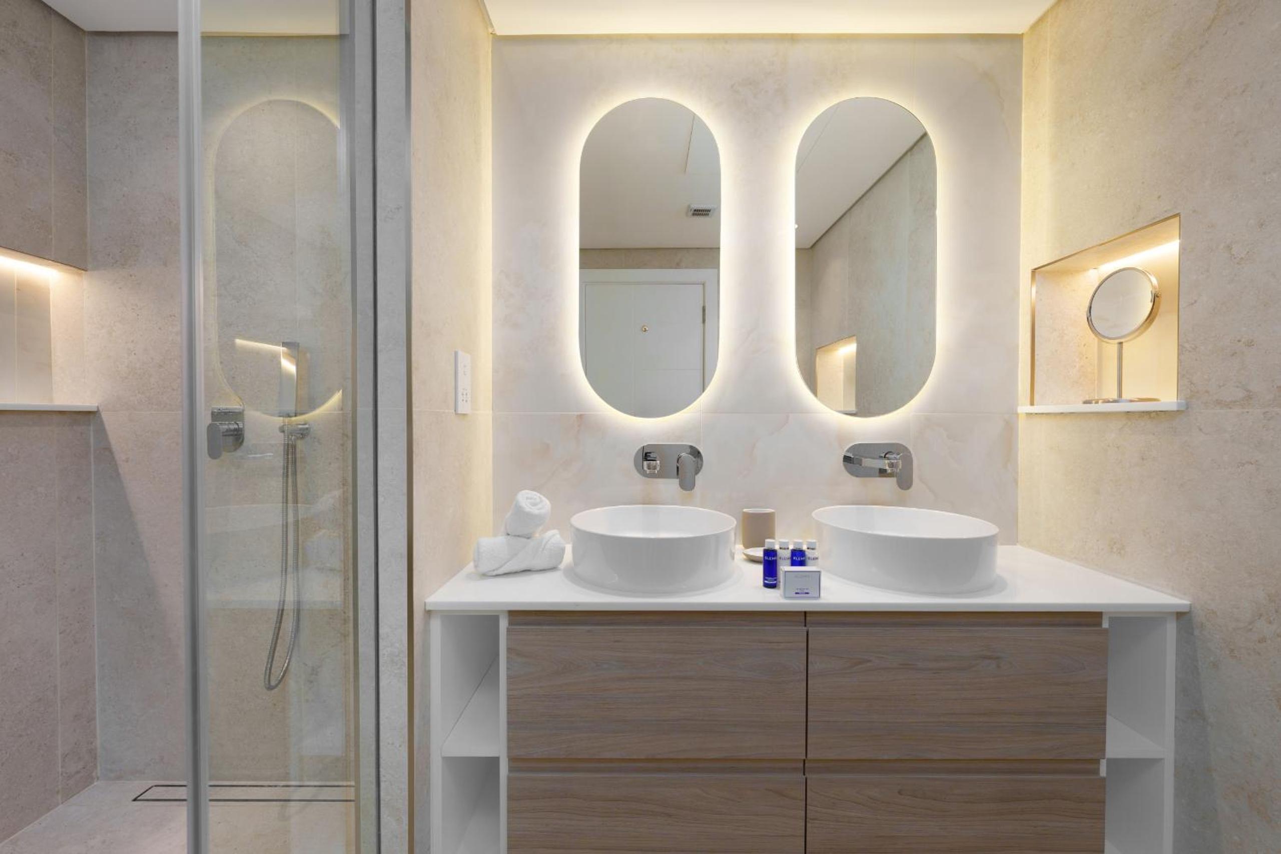 Burj Views East, Downtown - Mint Stay