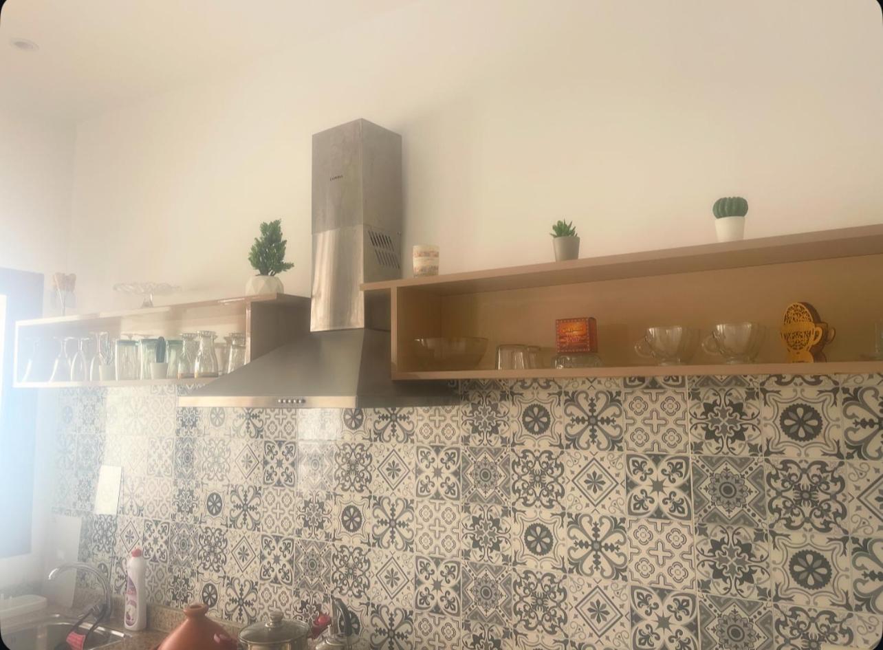 Appartement- suite 10 min de la plage- Wifi et iptv
