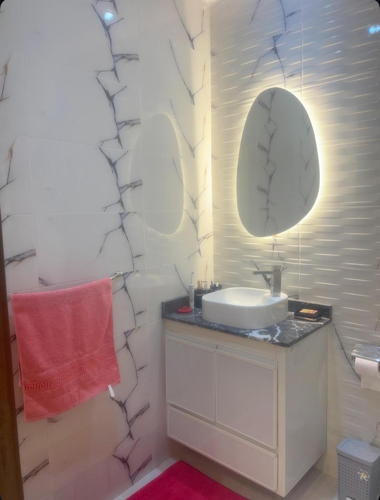 Appartement- suite 10 min de la plage- Wifi et iptv
