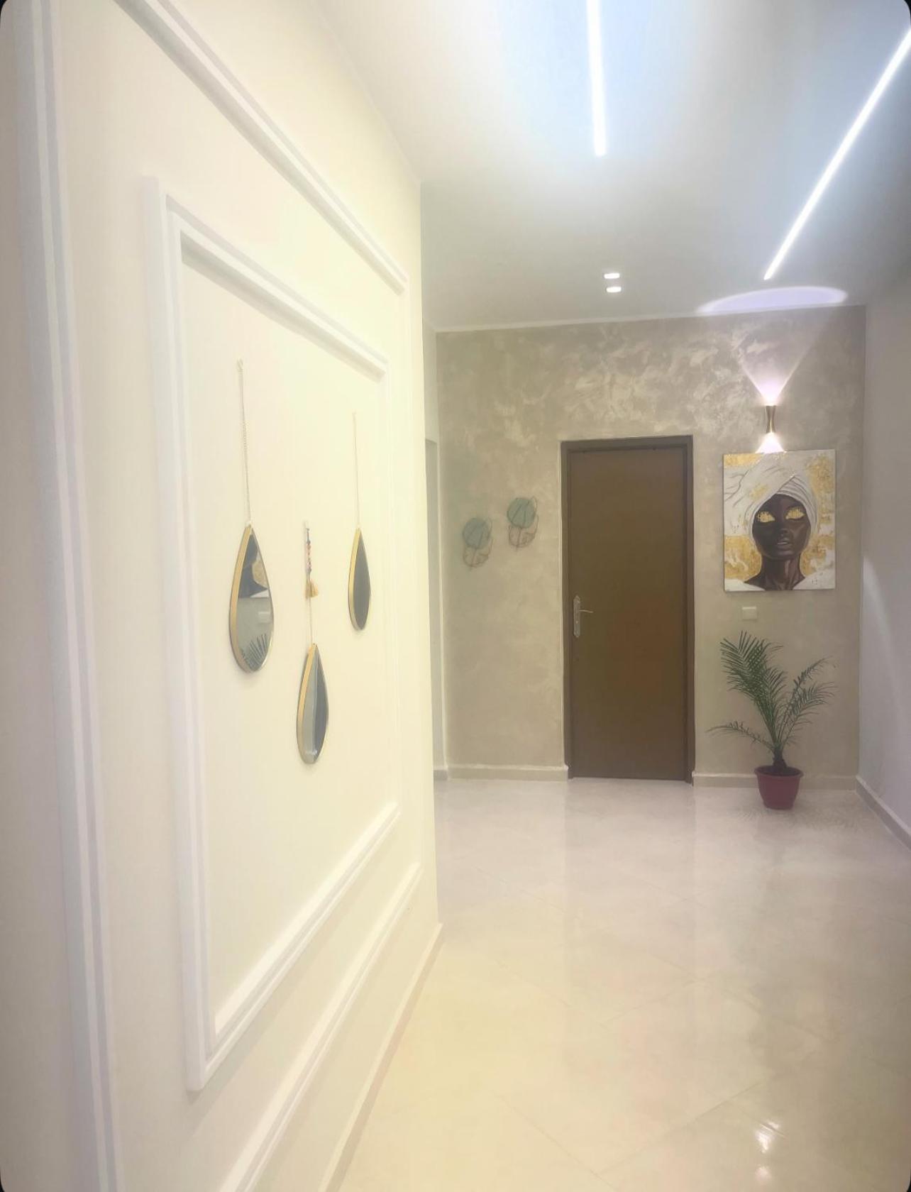 Appartement- suite 10 min de la plage- Wifi et iptv