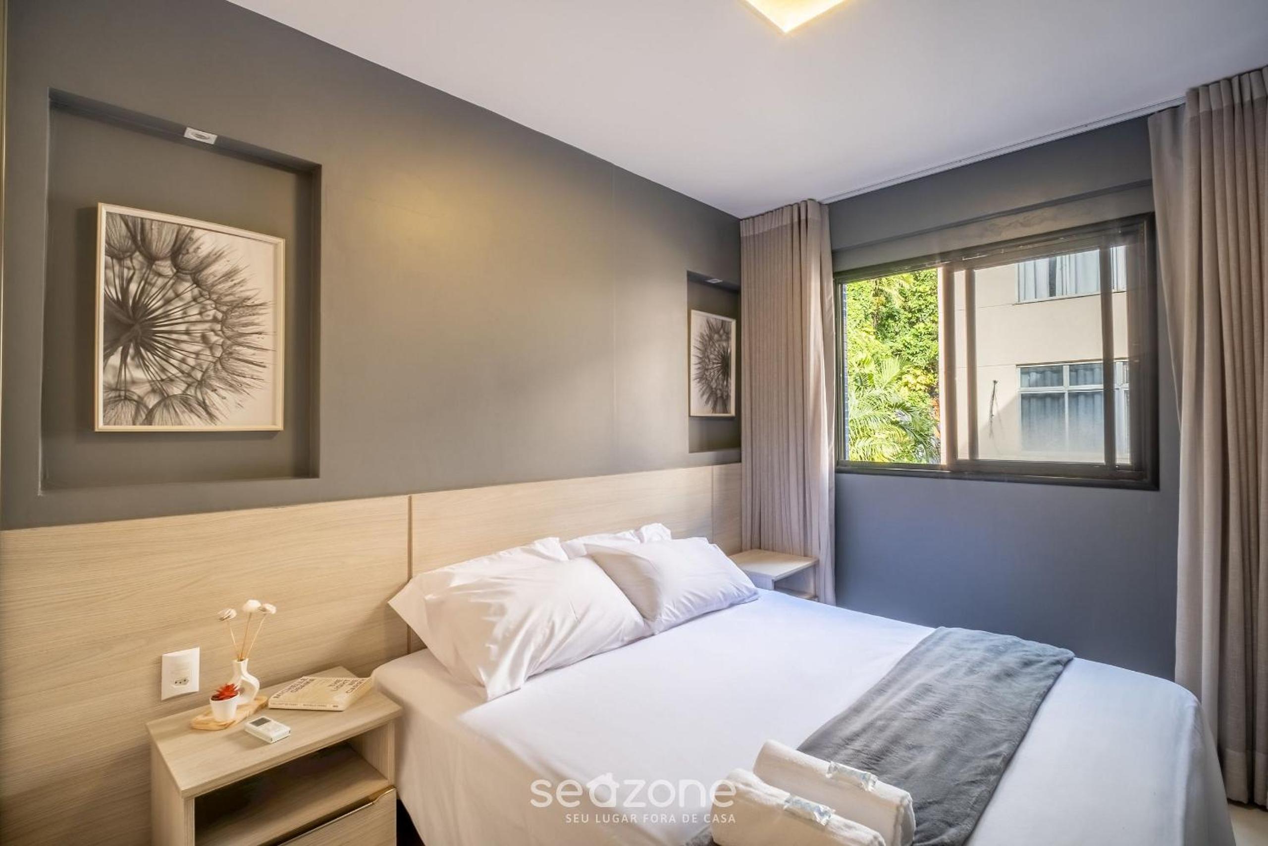 Apart in Condo w/ Pool and Gym STE0312