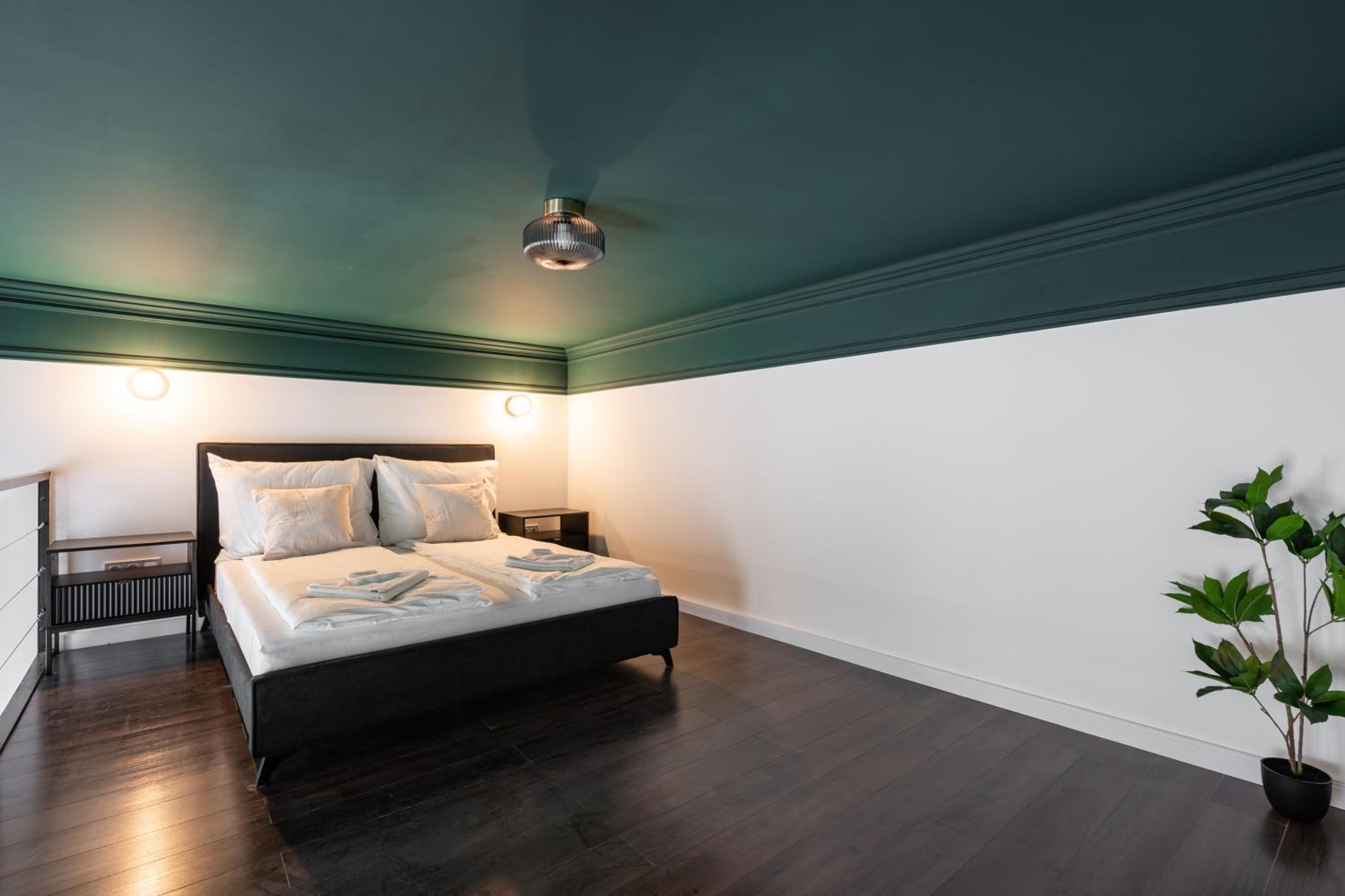 E41 - Trendy Boutique Apartments - Prime Spot by BQA