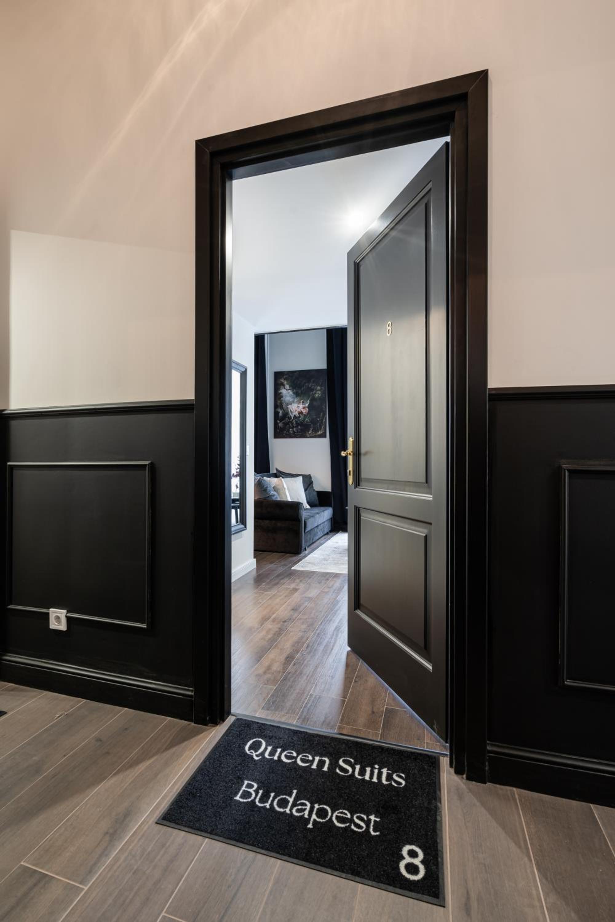 E41 - Trendy Boutique Apartments - Prime Spot by BQA