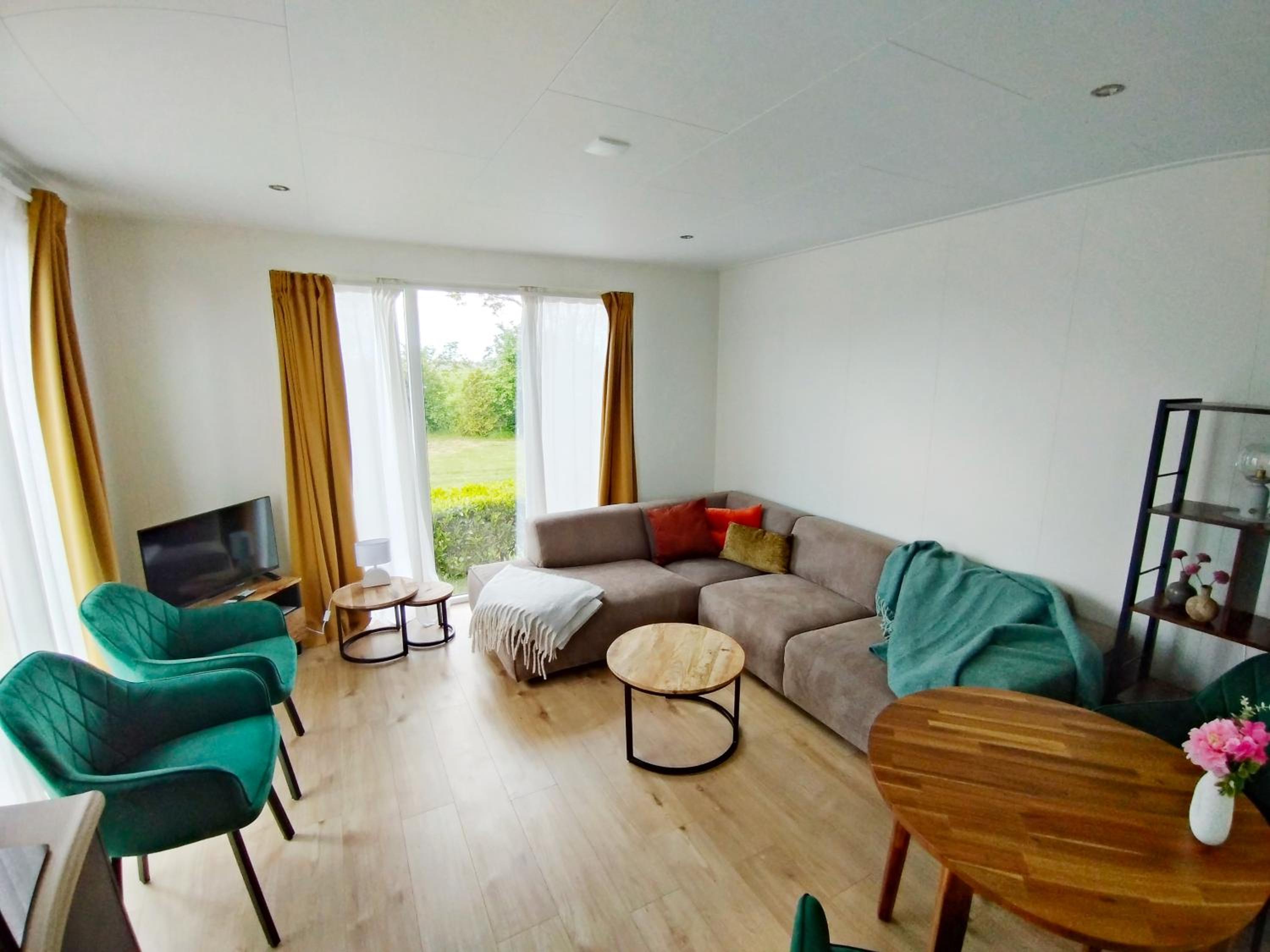 Luxury chalet 'Eveline' near Blokzijl - Airconditioned