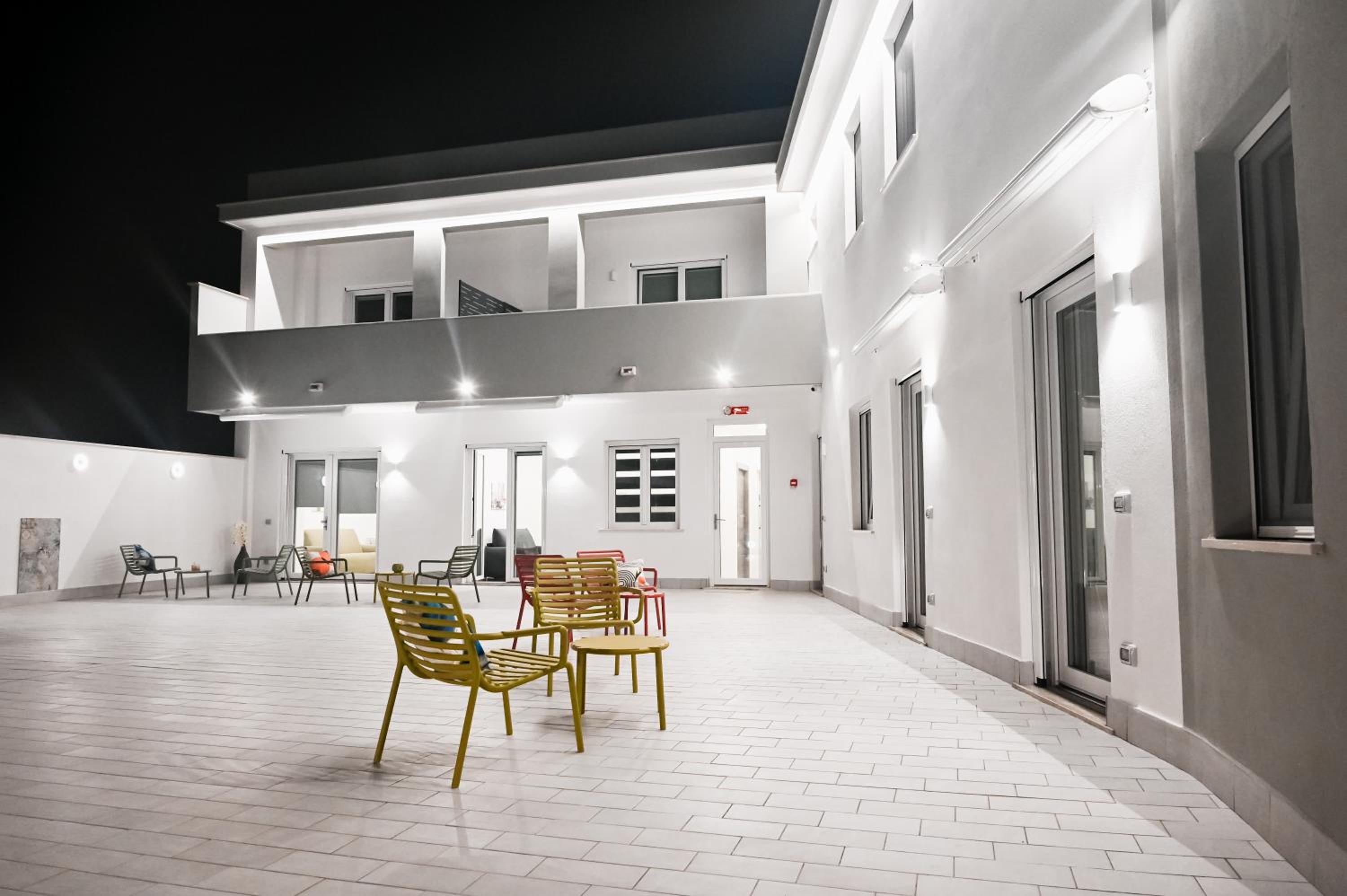 Dimora Domitia - Apartments