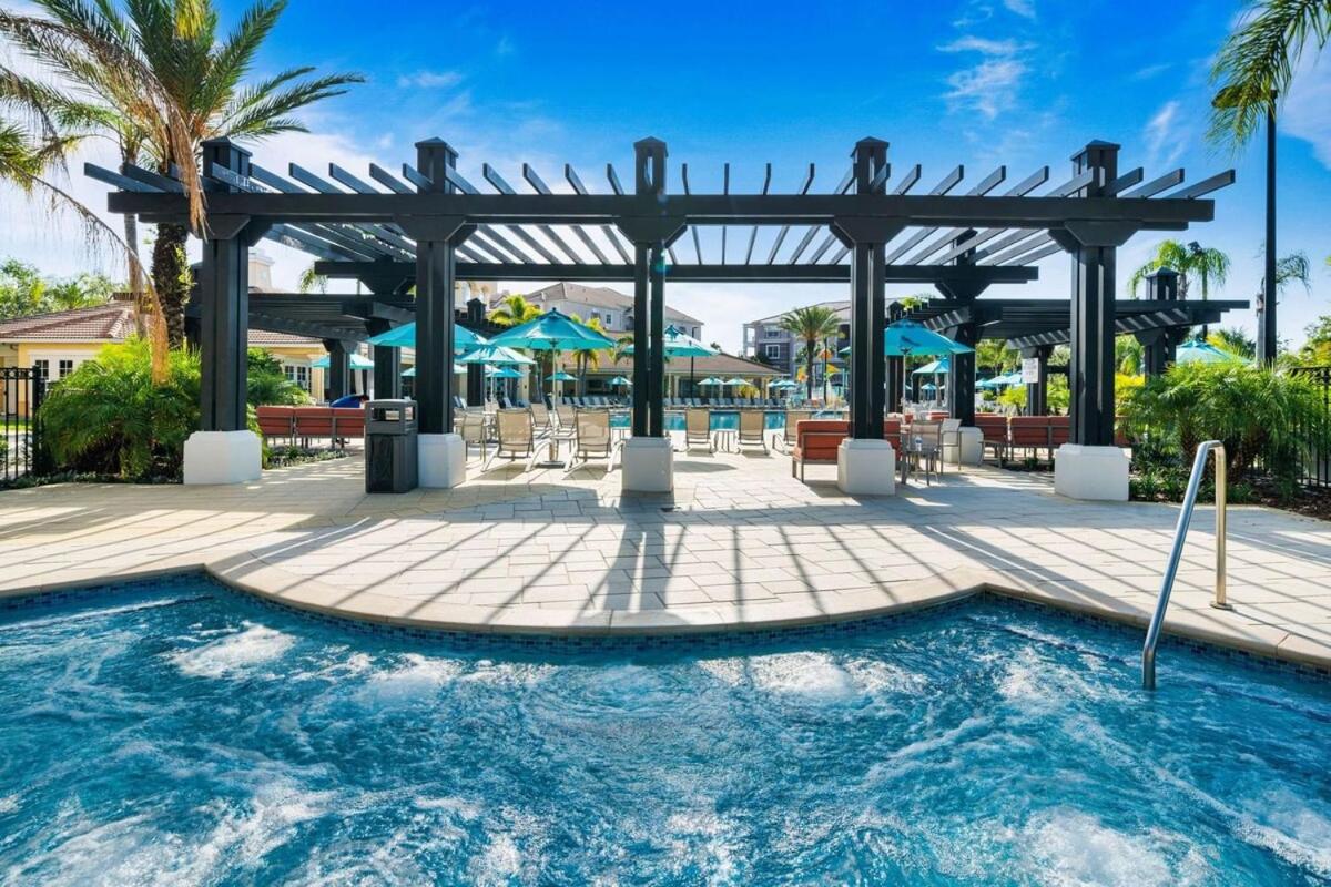 Harry Potter Themed Luxury Condo at Vista Cay Resort in front of Epic, near Universal, Sea World and Convention Center