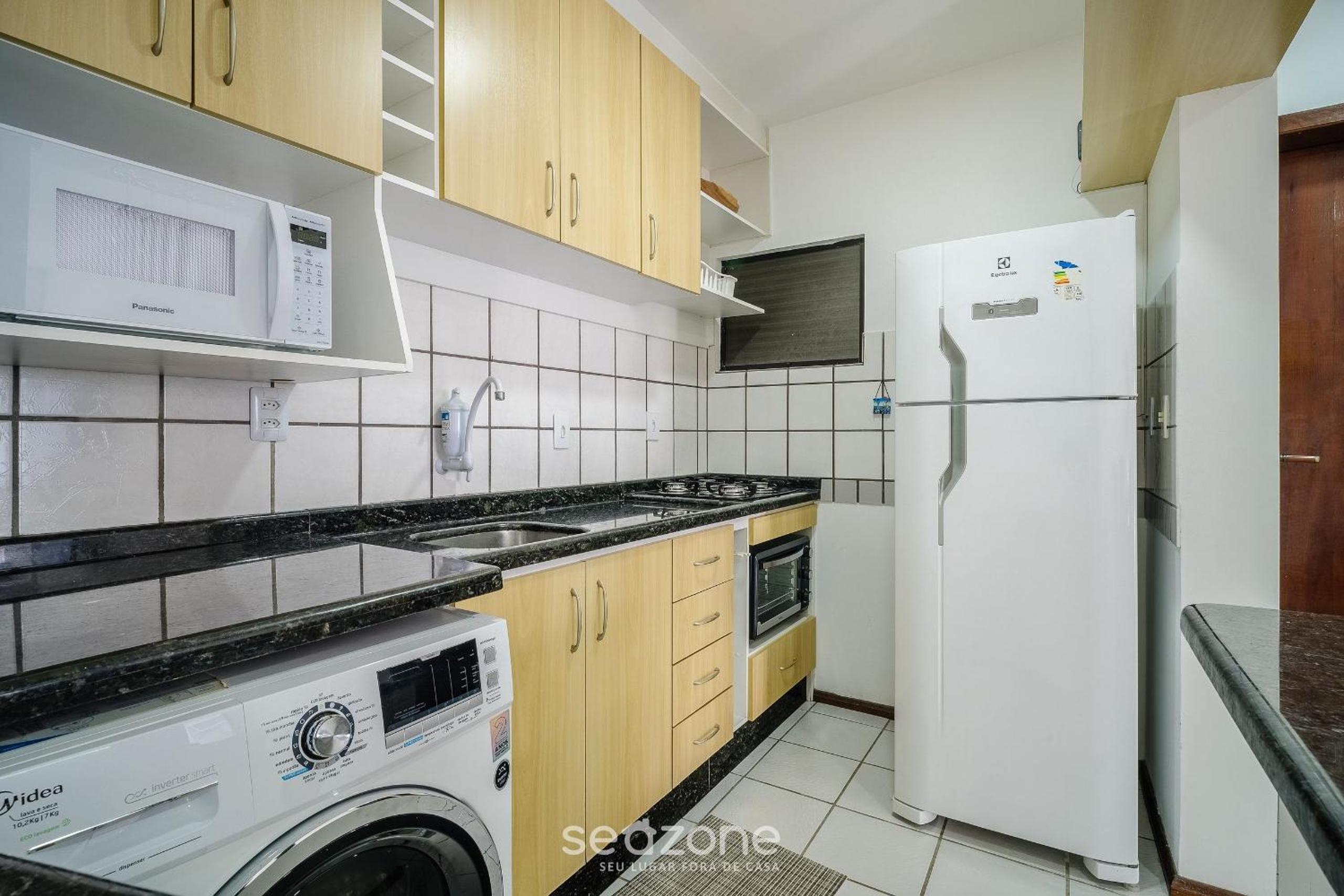 Well-located condominium, 100 m from the beach - CSC