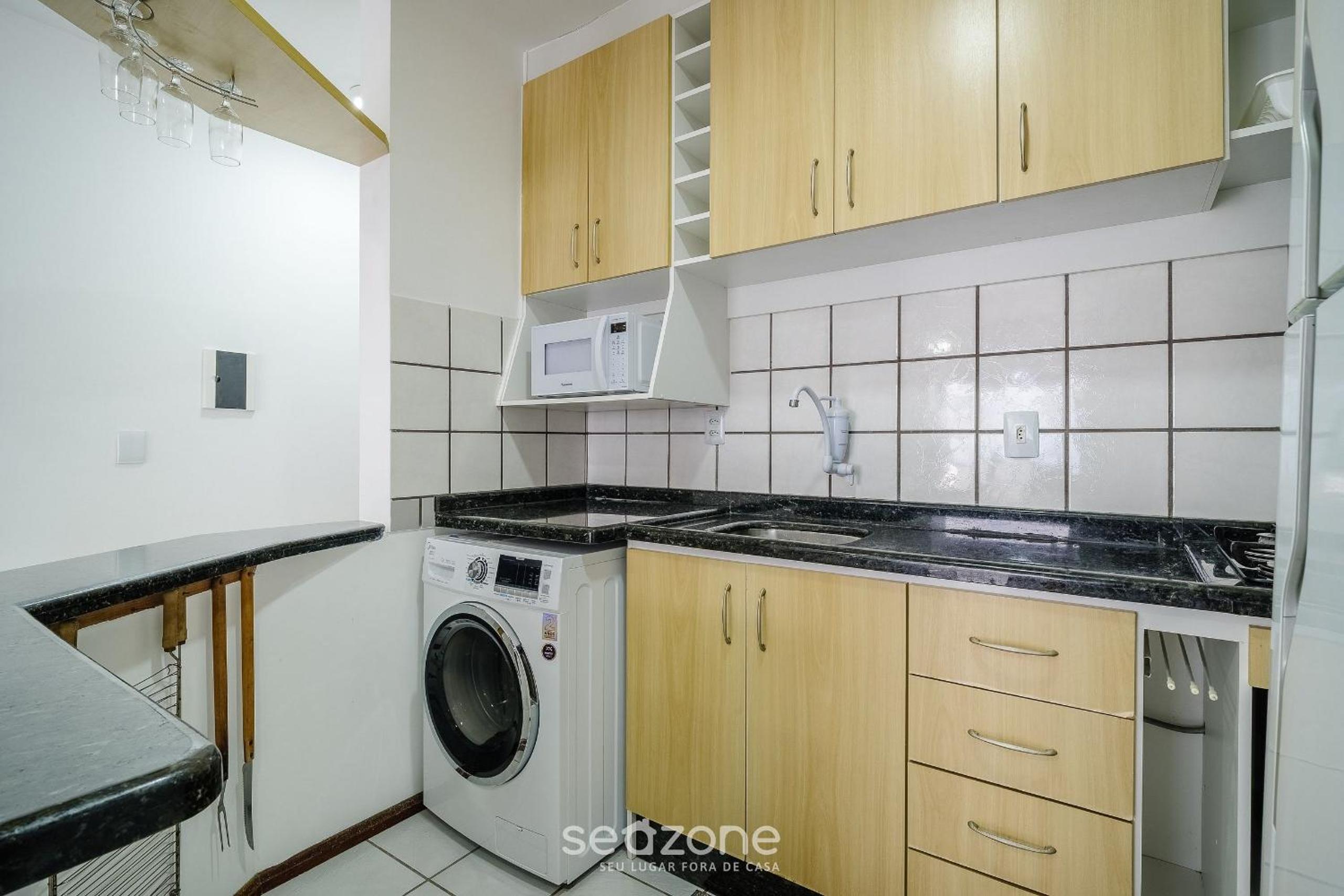 Well-located condominium, 100 m from the beach - CSC