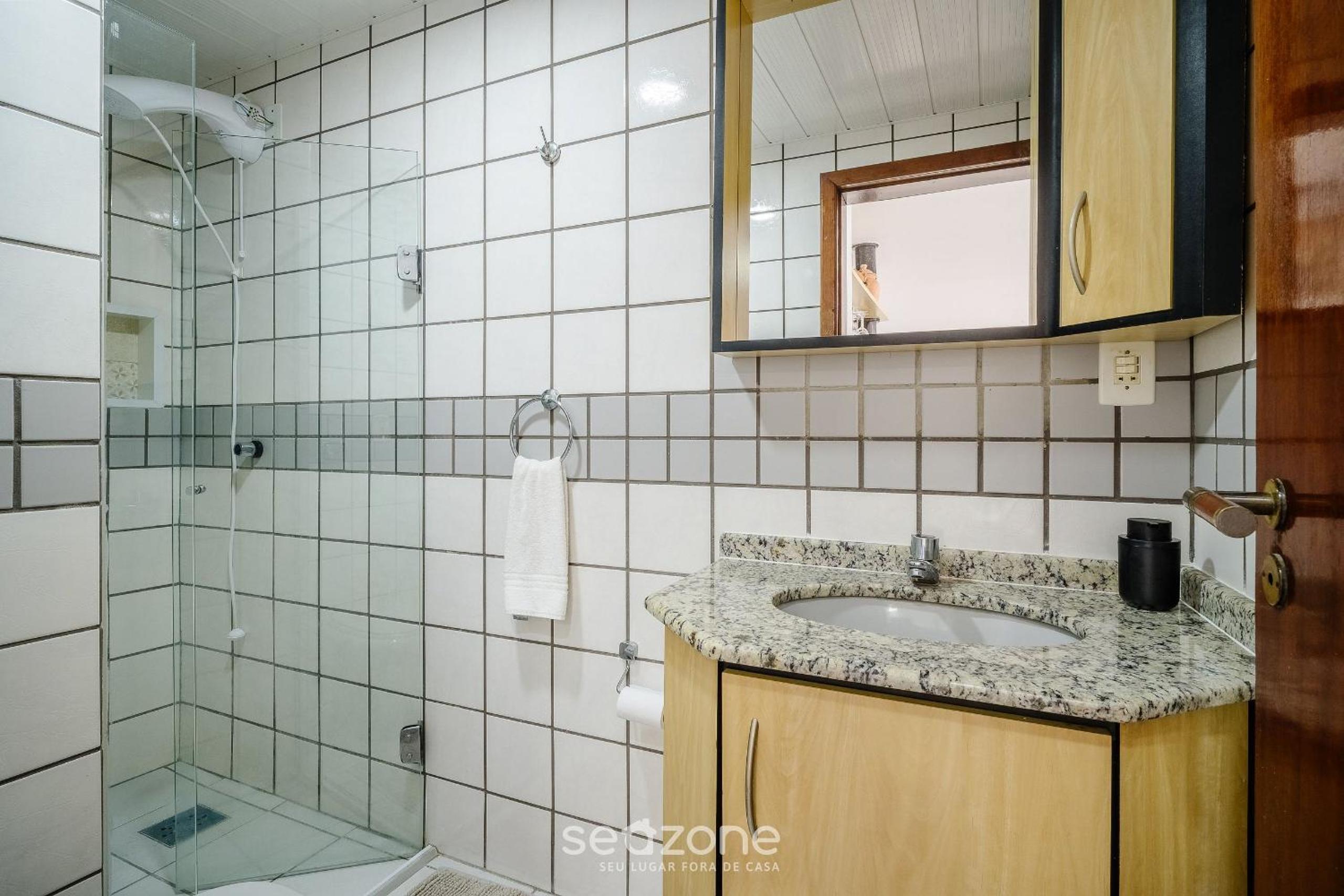 Well-located condominium, 100 m from the beach - CSC