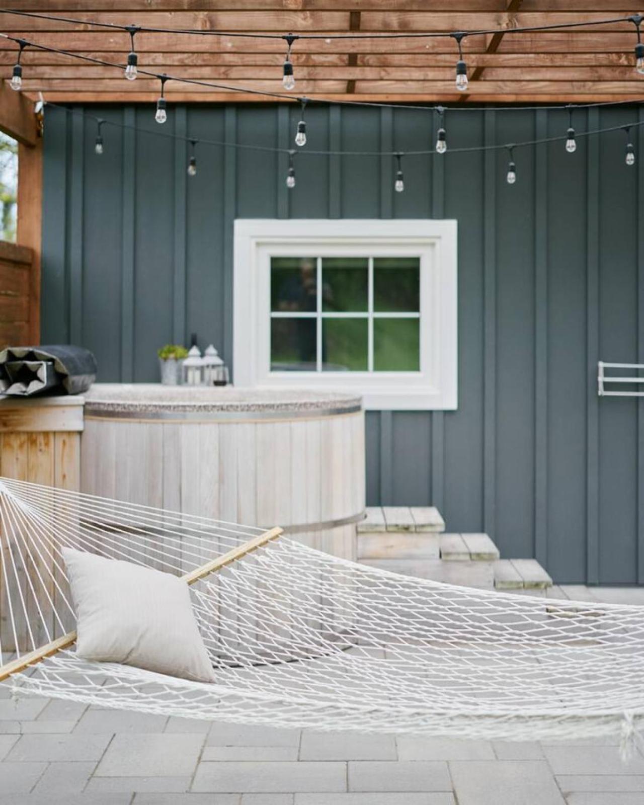 Inn The Orchard, Modern Cottage, private Hot Tub
