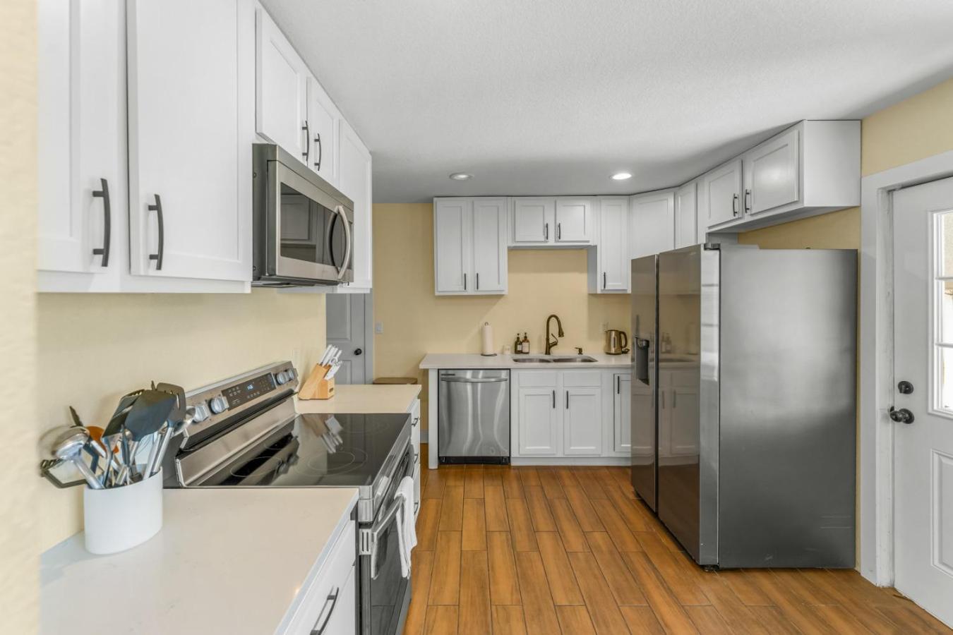 Reel Retreat A 3BR Family-Friendly Escape