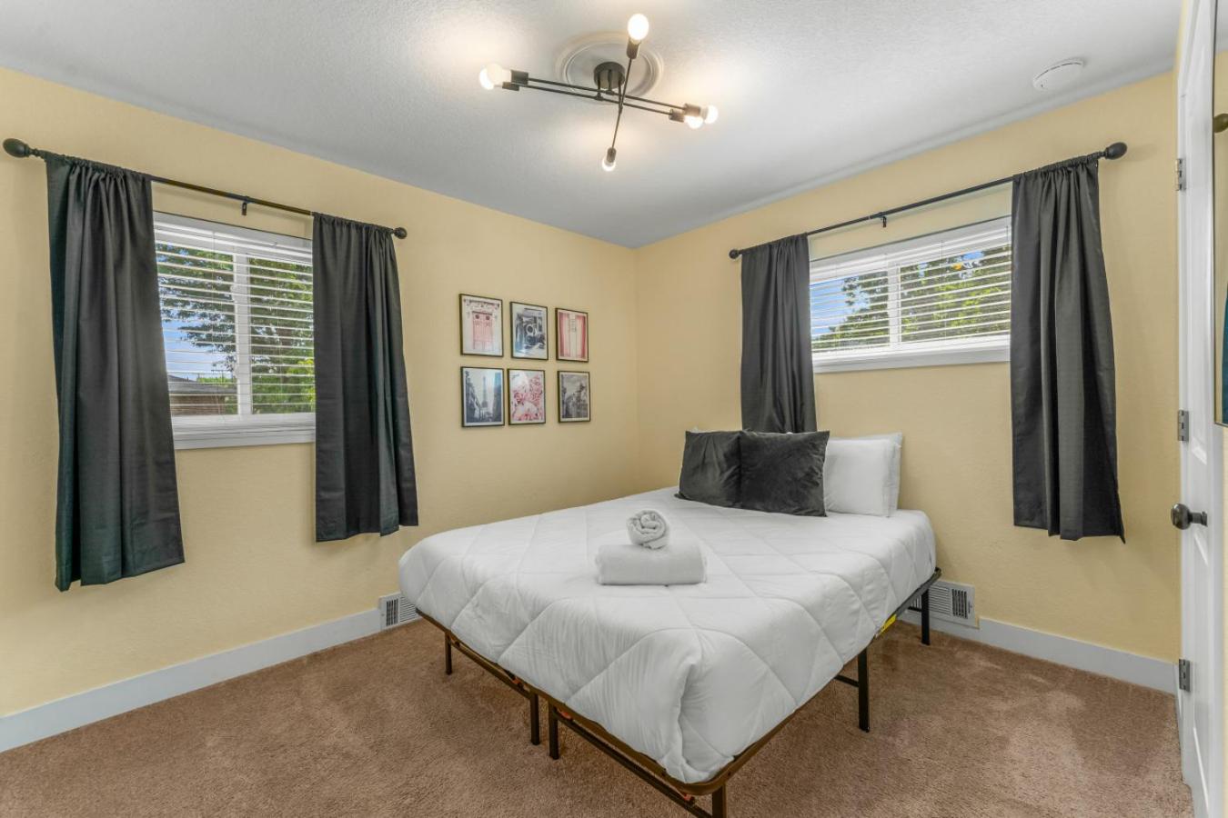 Reel Retreat A 3BR Family-Friendly Escape