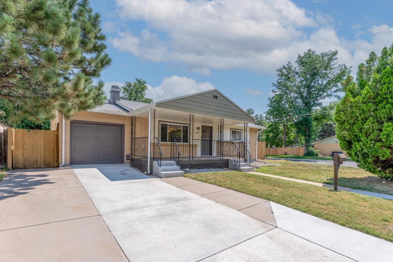 Reel Retreat A 3BR Family-Friendly Escape