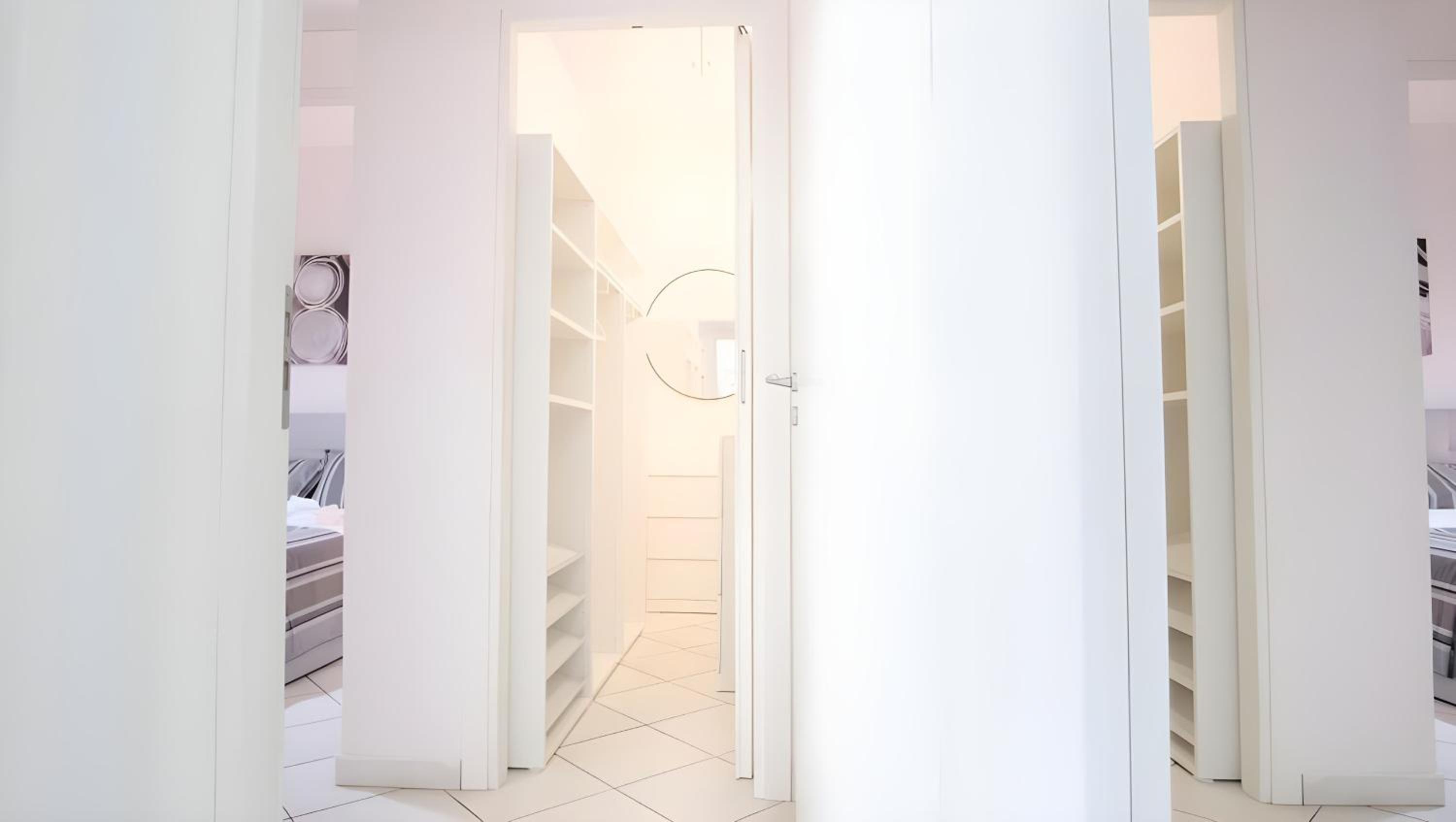 Elegantis Giolitti Suite Apartment with Private Balcony