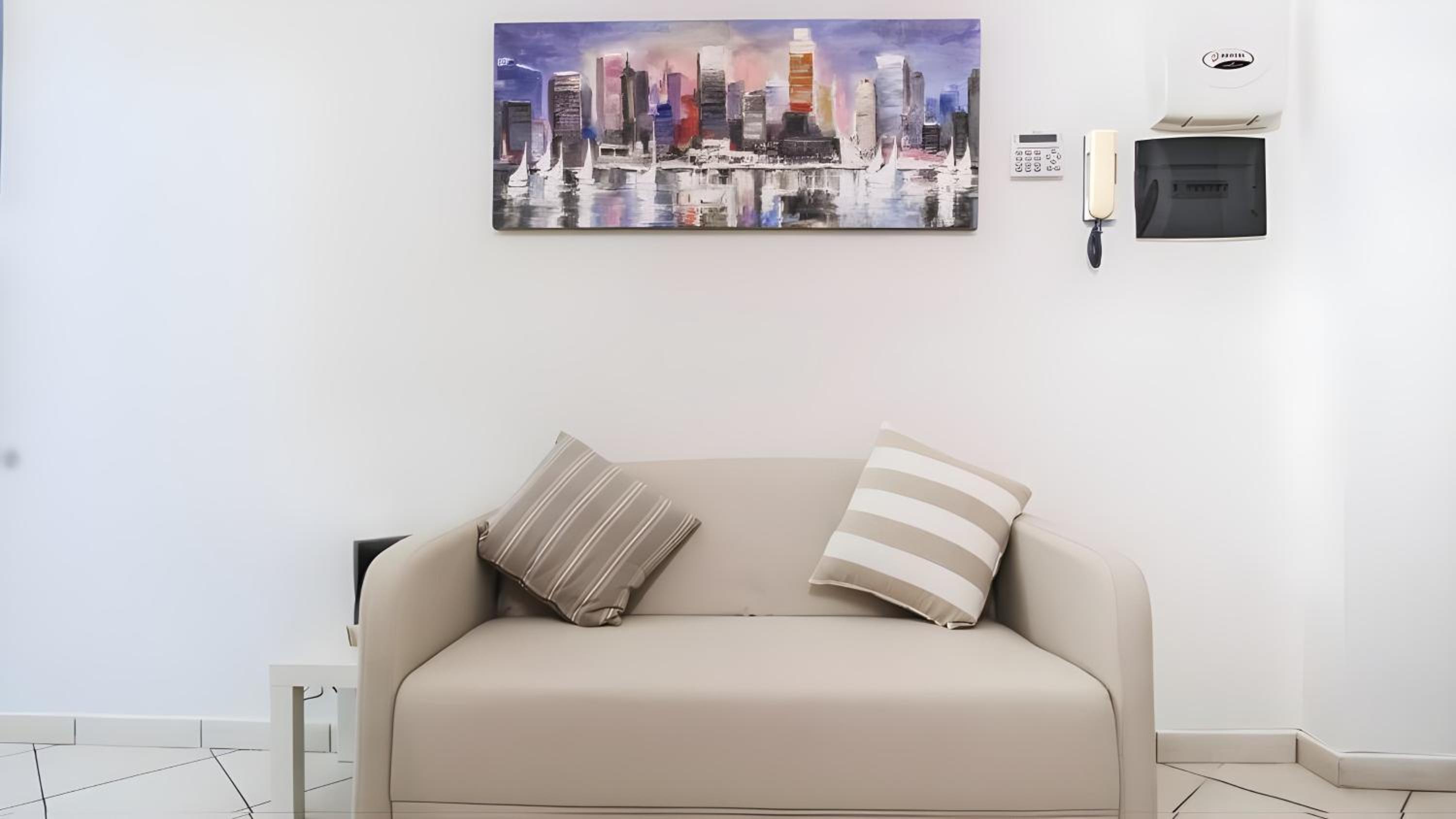 Elegantis Giolitti Suite Apartment with Private Balcony