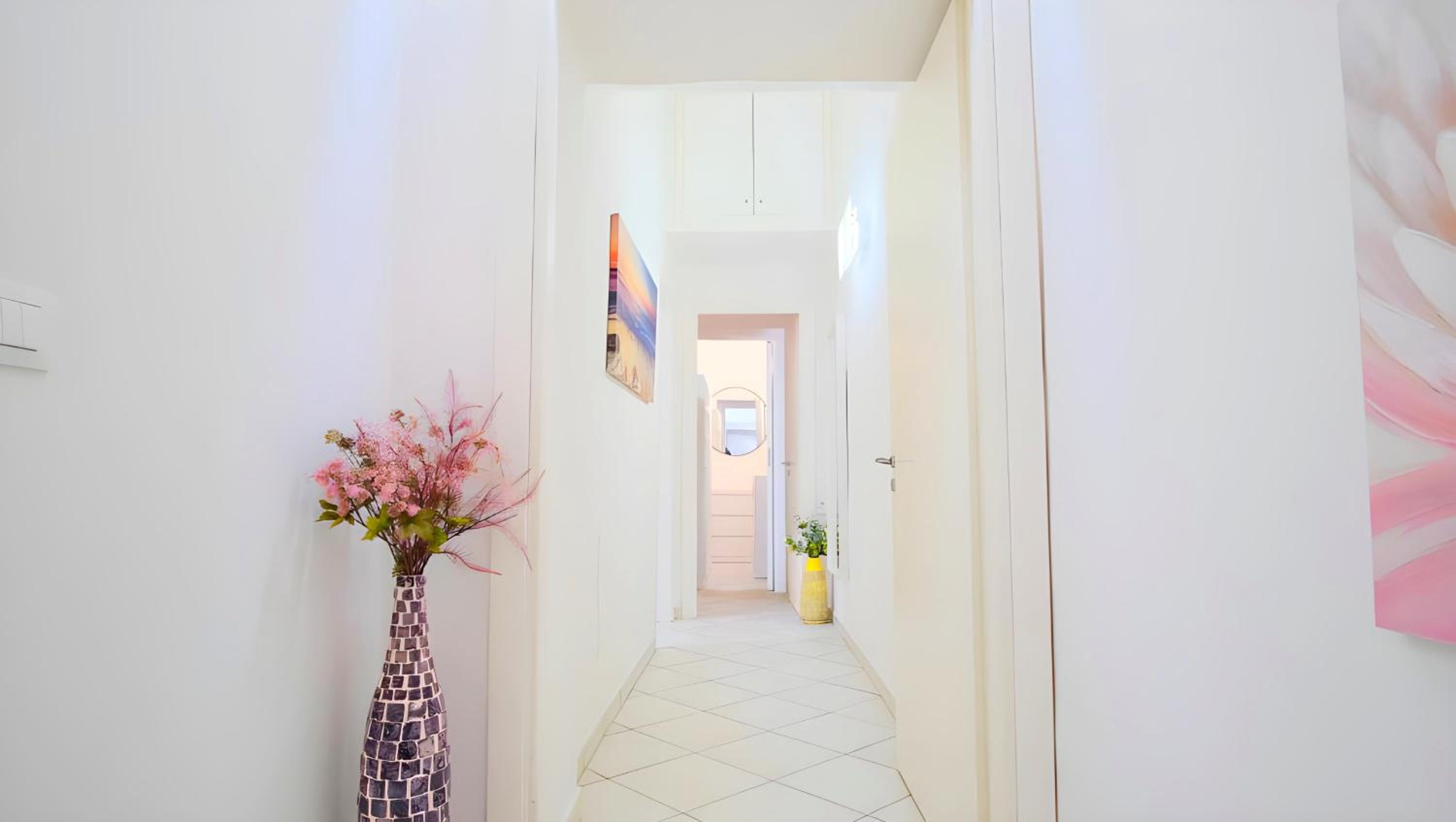 Elegantis Giolitti Suite Apartment with Private Balcony