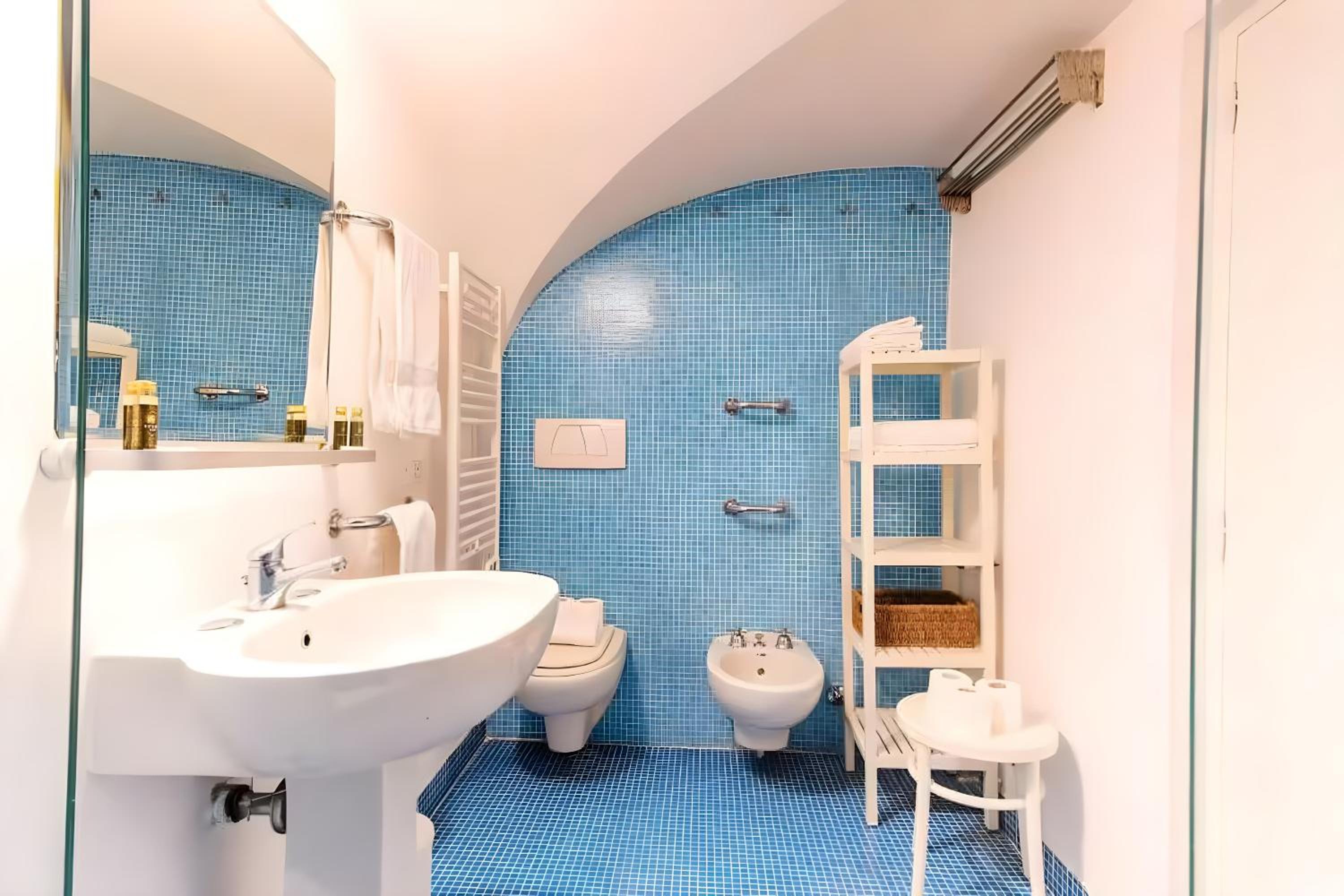 Elegantis Monti Royal Apartment with private terrace