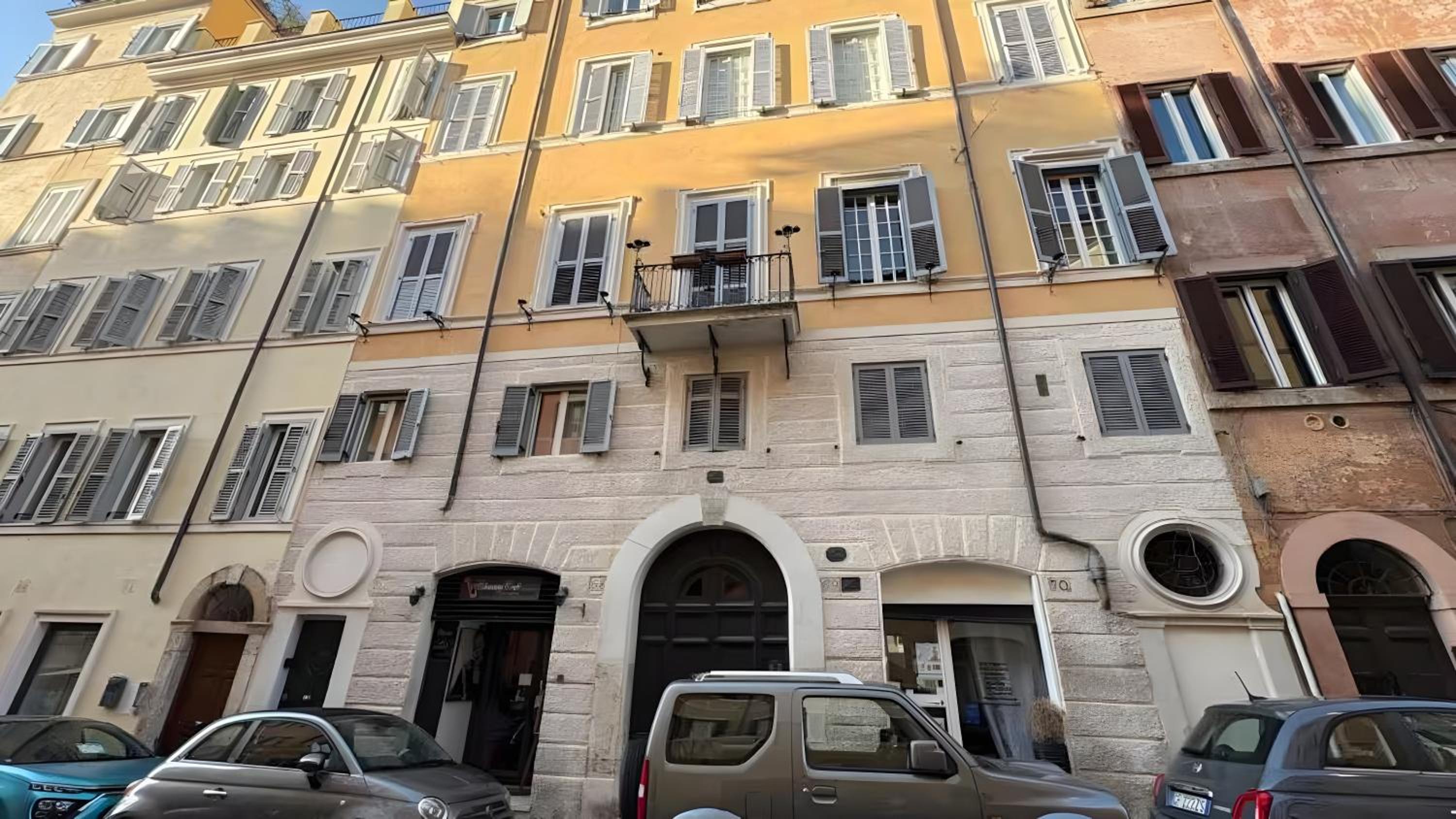 Elegantis Monti Royal Apartment with private terrace