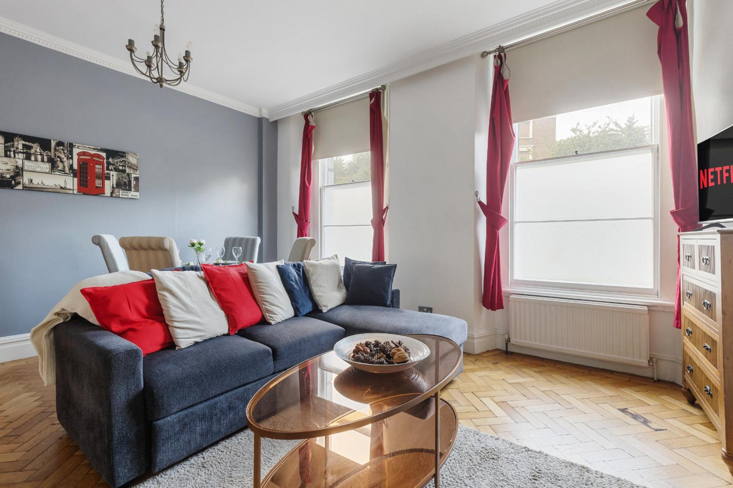The Oakley - Euston Prime Apartments