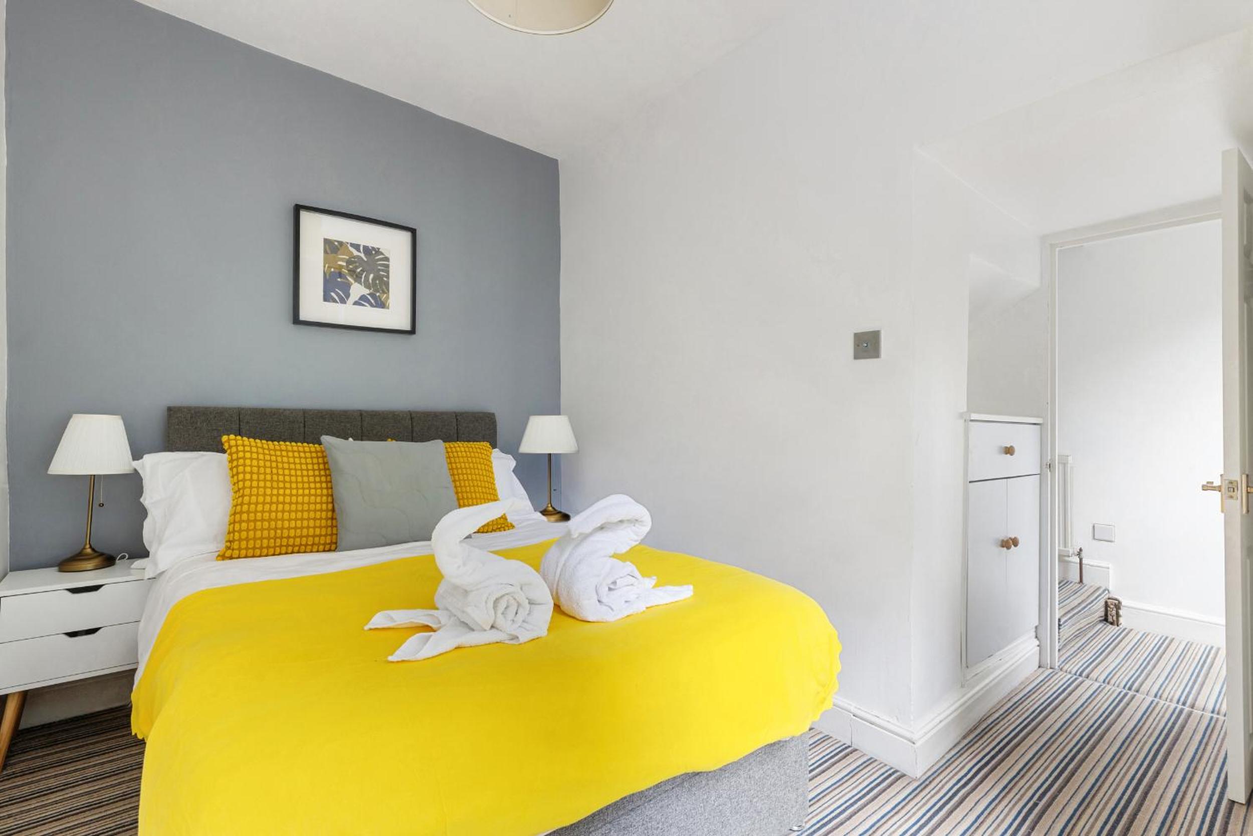 The Oakley - Euston Prime Apartments