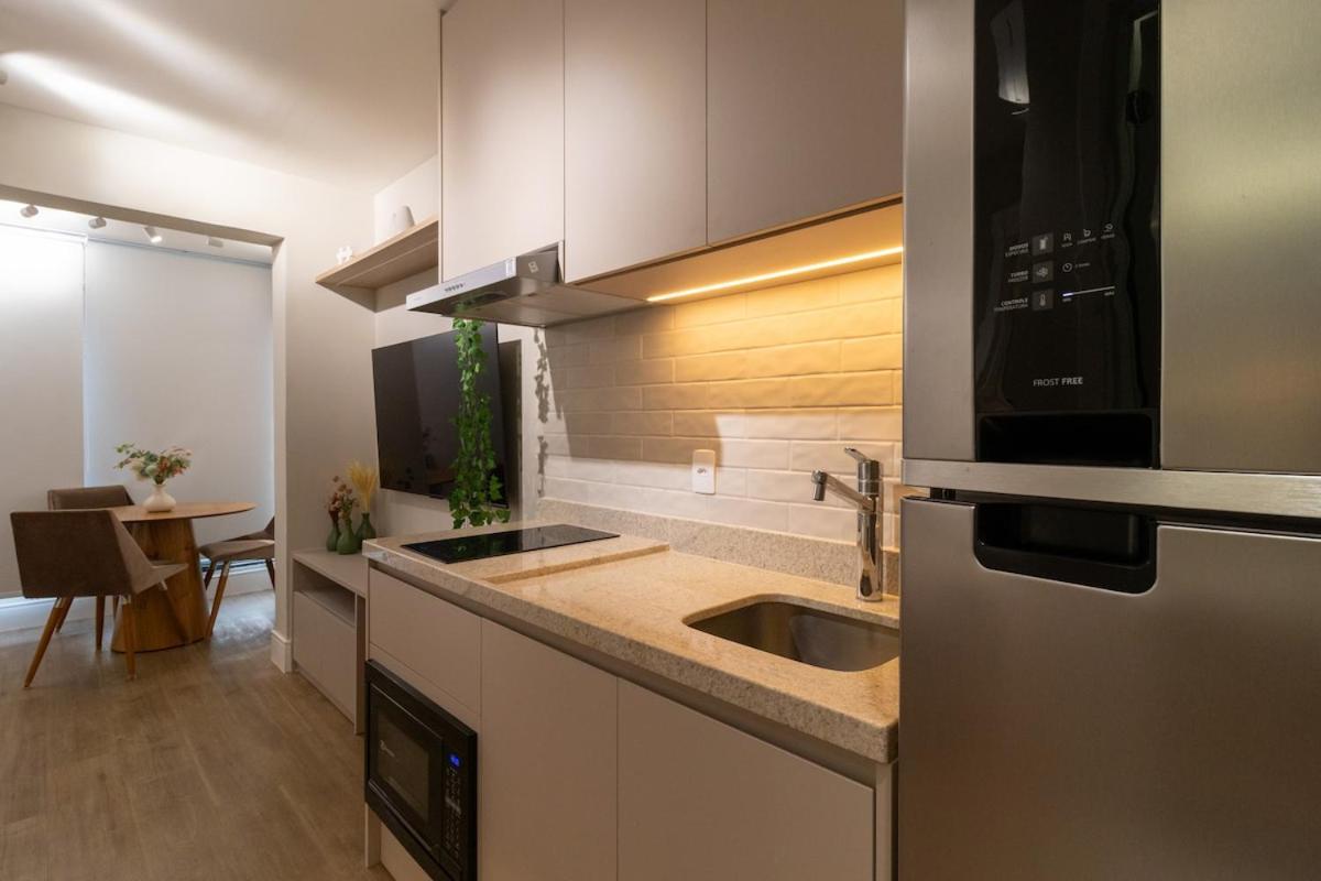 Soma Perdizes SP Apartamento com Garagem Piscina e Academia - Ideal para Trabalho e Turismo