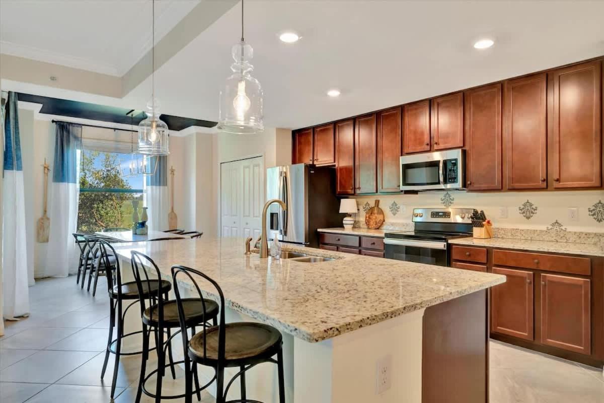 Golf Course Townhome Resort Amenities 2B Luxury