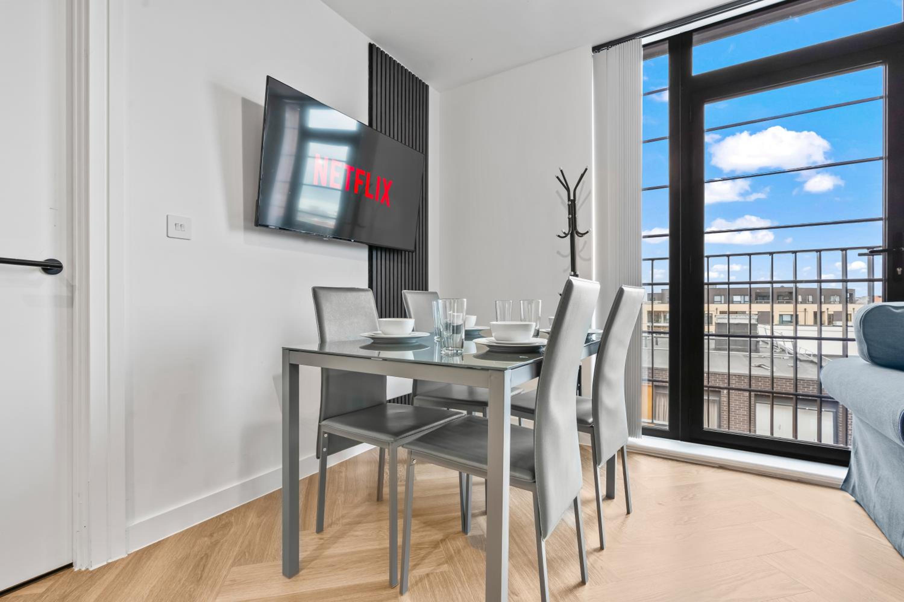 Stylish 2-Bed - Rooftop Views - Central Birmingham