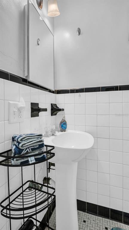 Waterfront Suite Heated Pool 2 mins 2 beach