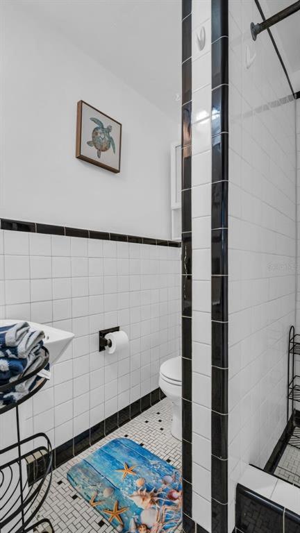 Waterfront Suite Heated Pool 2 mins 2 beach