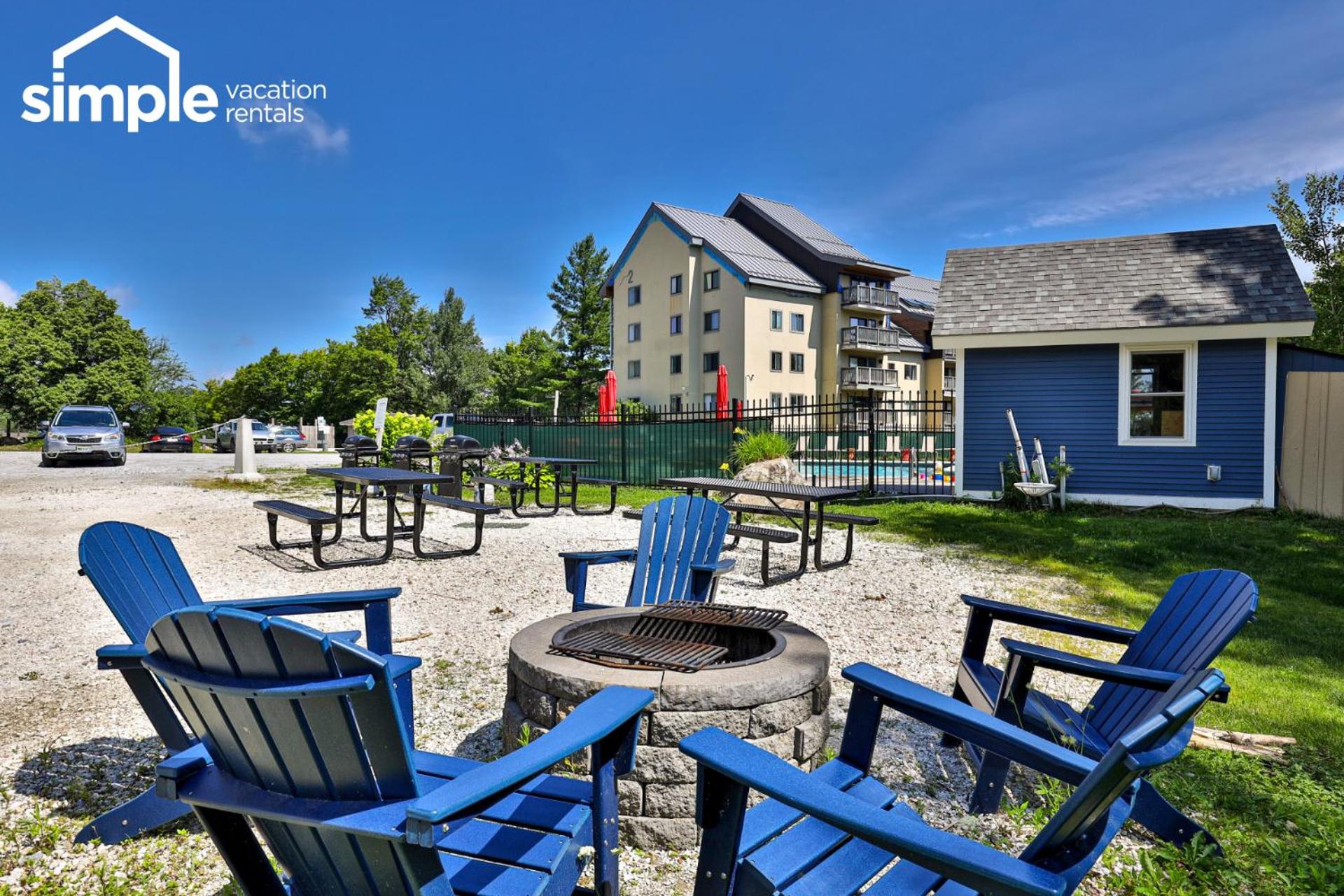 The Snowshed Steps at Mt Green - Walk-to-Lifts Ski Condo with Pools, AC, Fireplace & Shuttle!