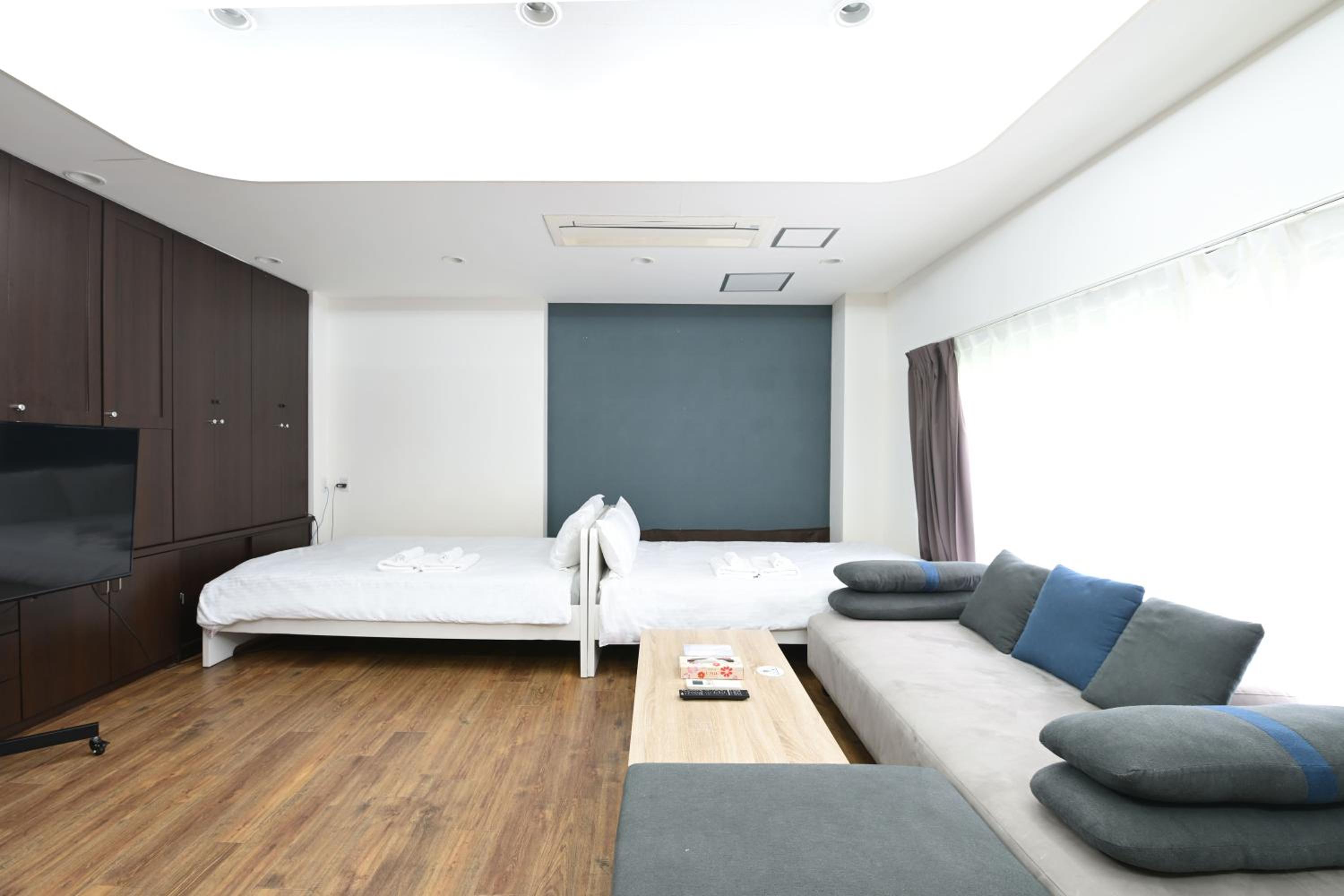 Shinjuku family apartment
