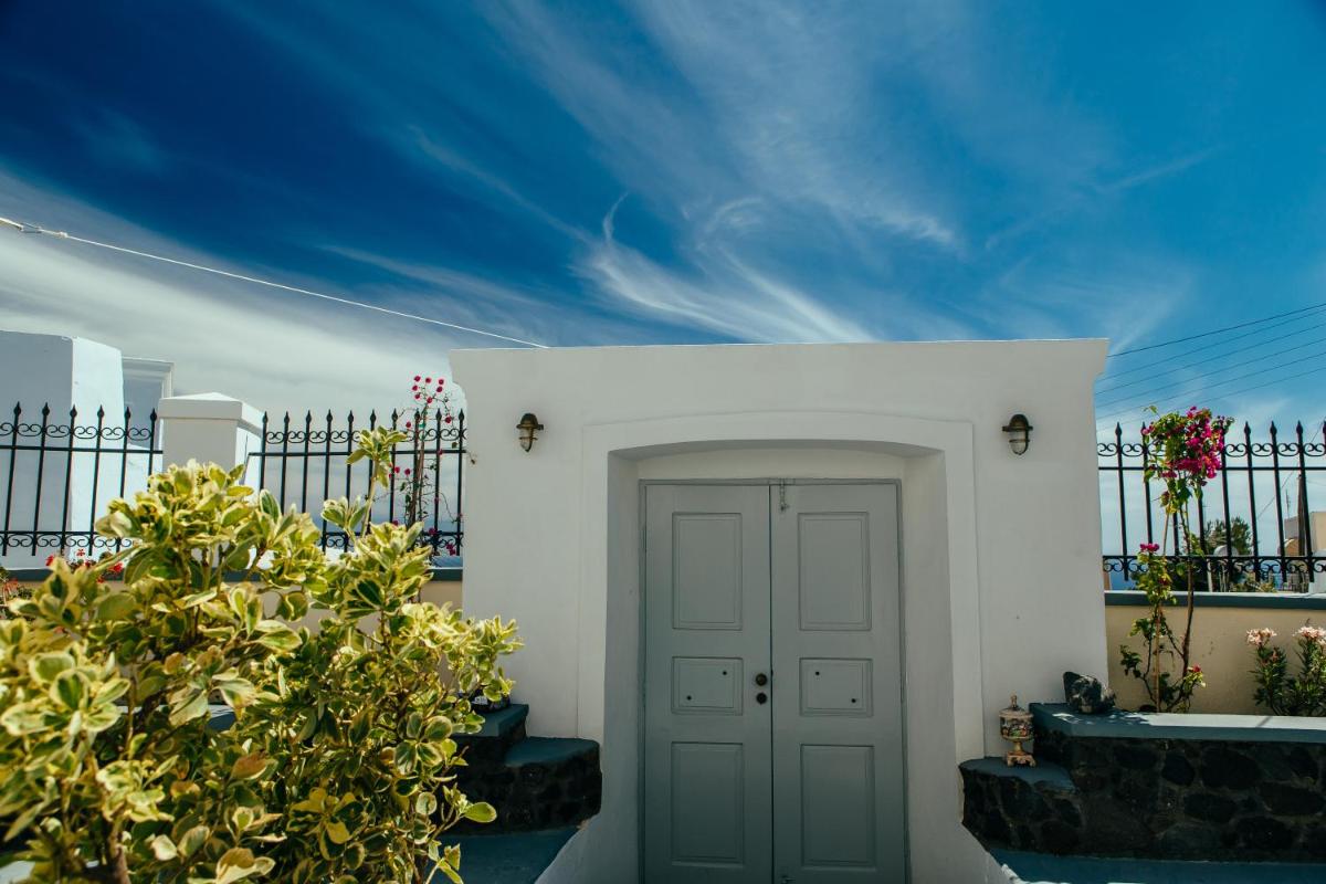 Day One Fira Mansion photo 2