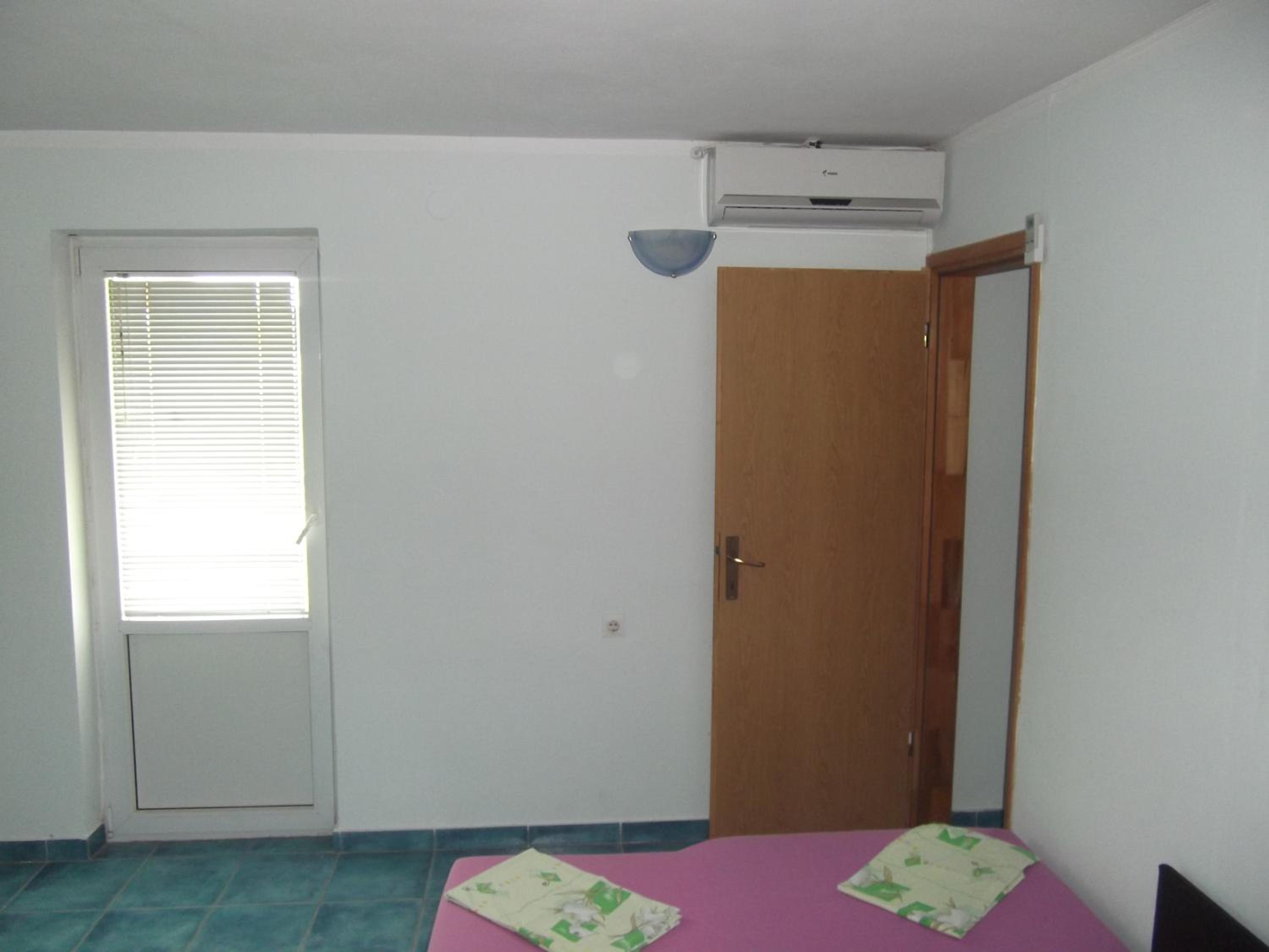 Apartments Jovan