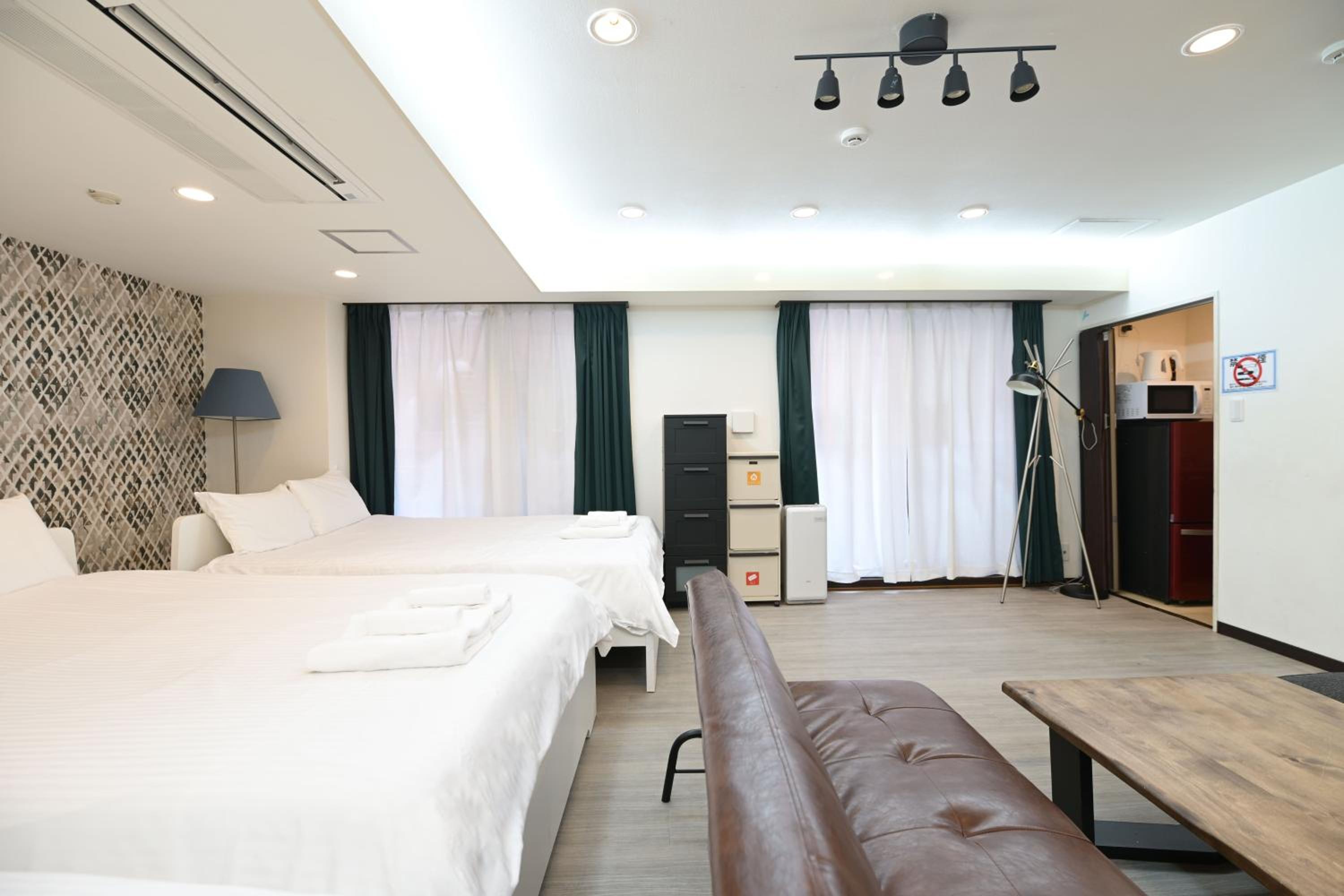 Shinjuku family apartment