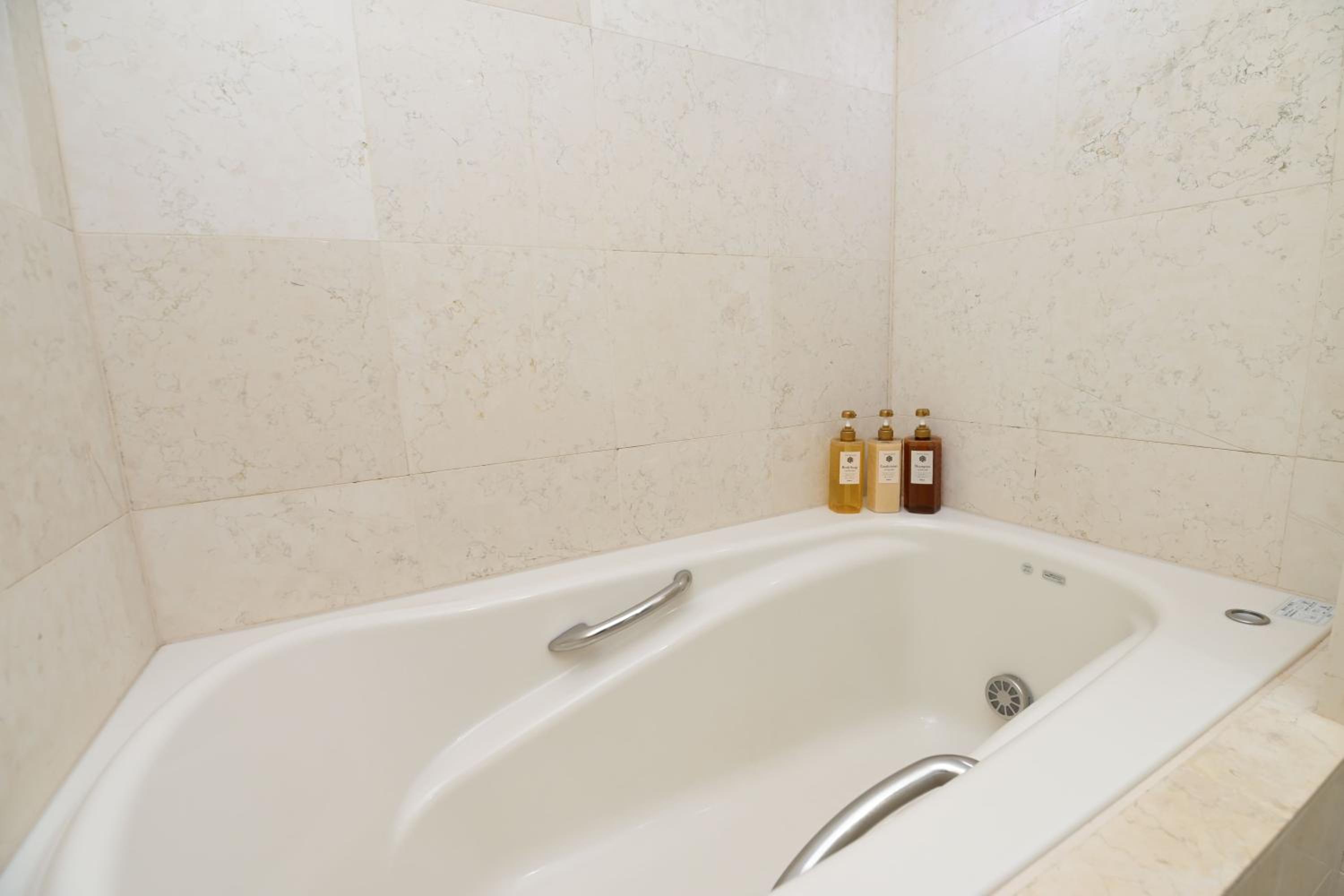 Shinjuku family apartment